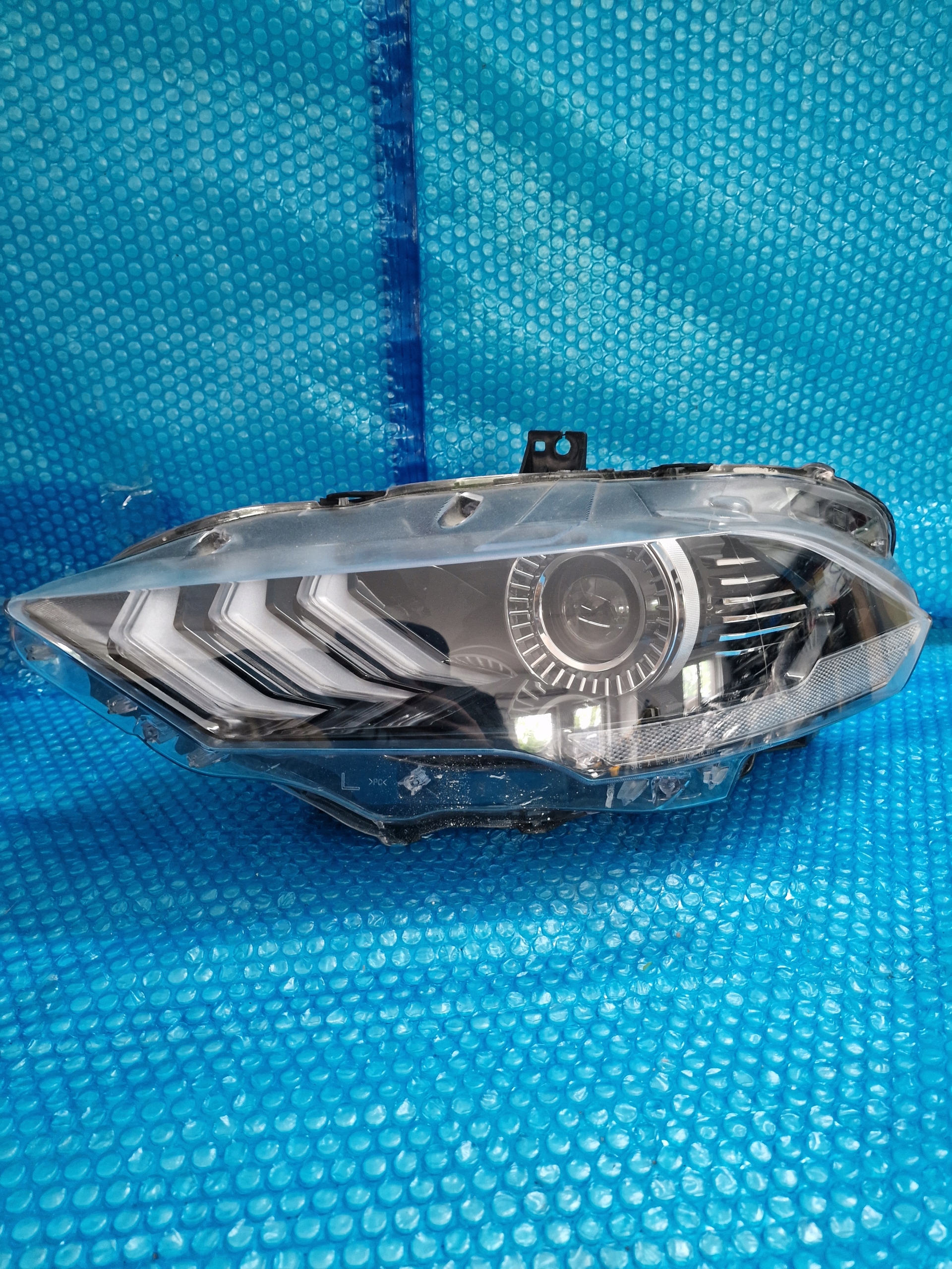 FORD MUSTANG 6 ФАРА ПЕРЕДНЯ ЛІВА+ПРАВА