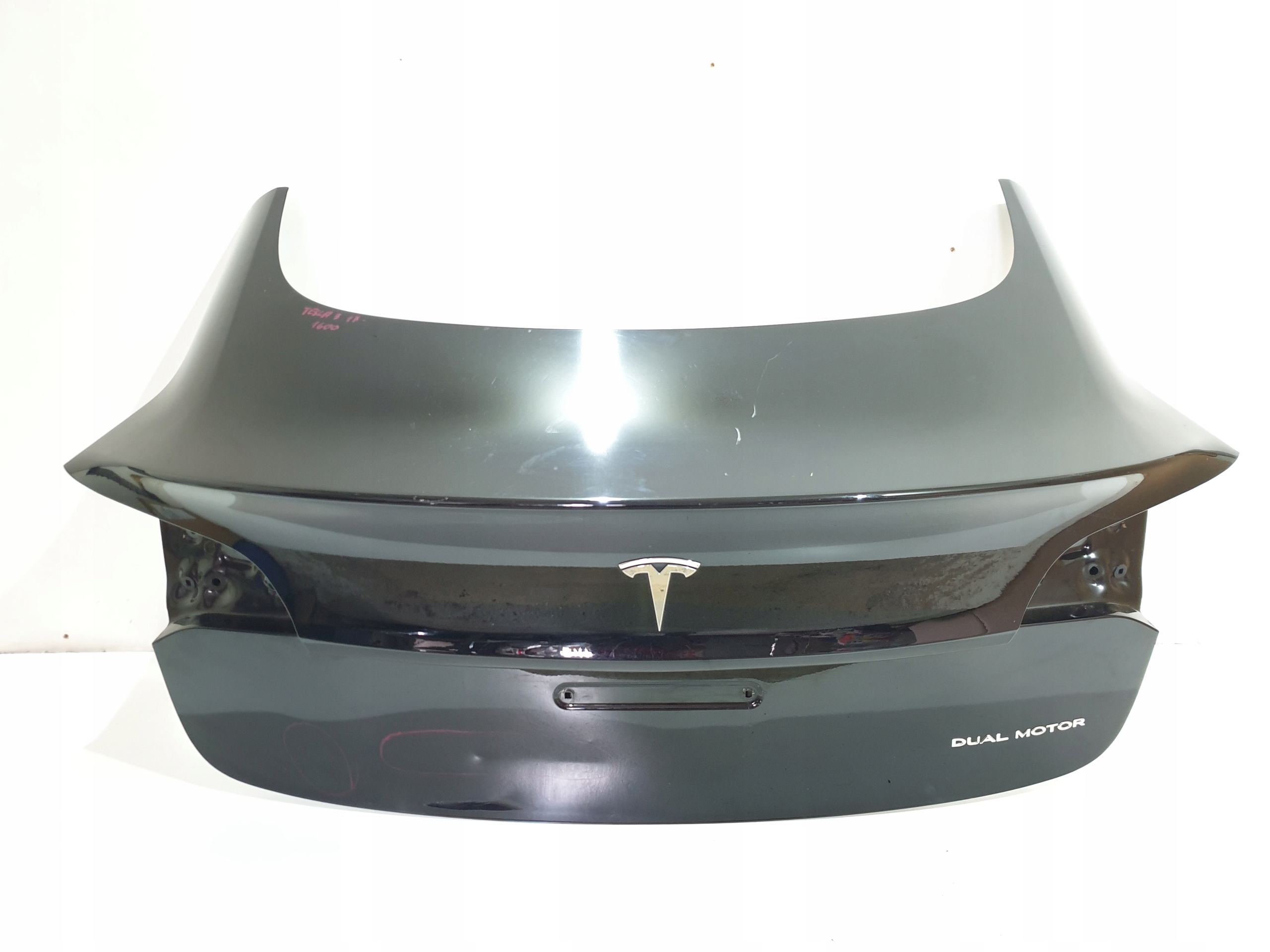 KLAPA BAGAŻNIKA TESLA 3 17- Numer katalogowy części XXX