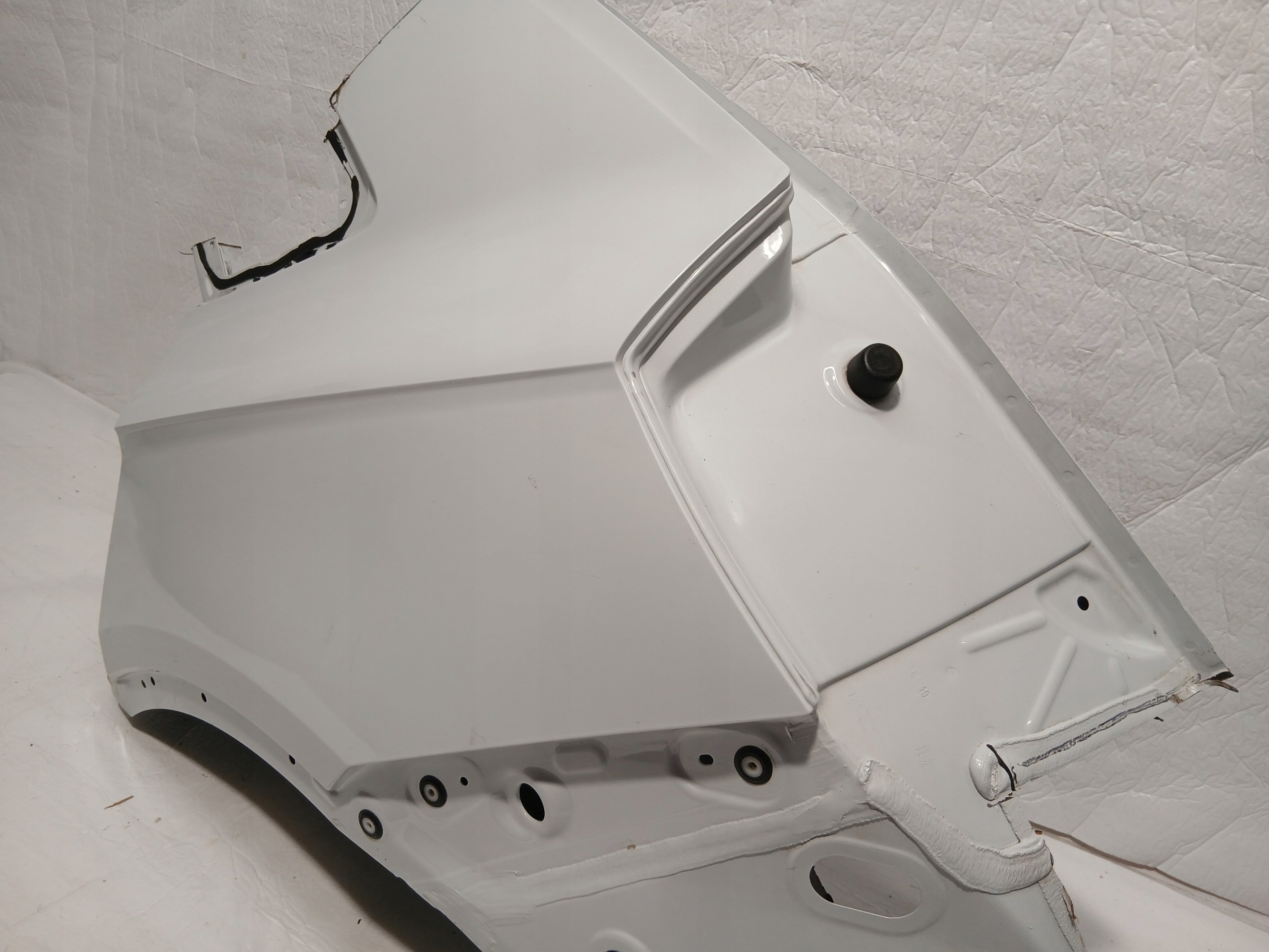 AUDI Q5 80A side quarter fender left rear part LS9R