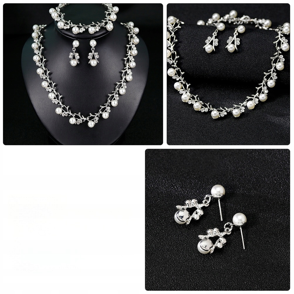 ZESTAW NASZYJNIKÓW PERŁOWYCH NASZYJNIKI PERŁOWE Materiał Inny