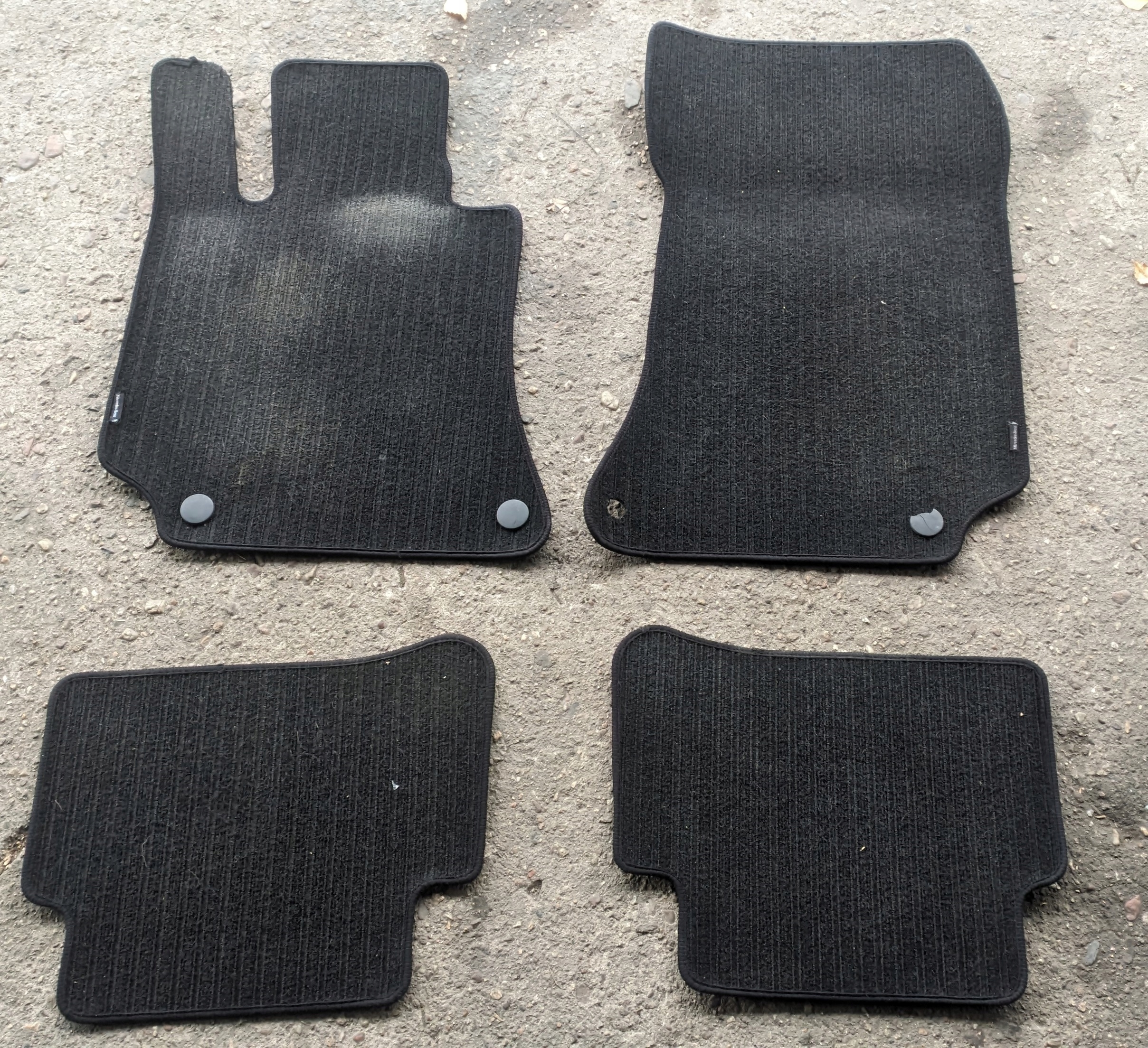 MERCEDES W212 3.0 CDI 11R DYWANIKI KOMPLET