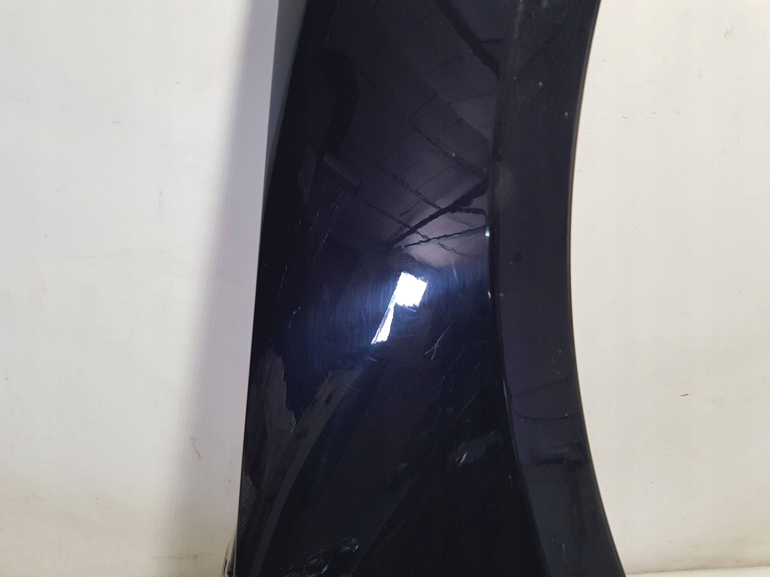 fender front right Mercedes R W251 LIFT C197