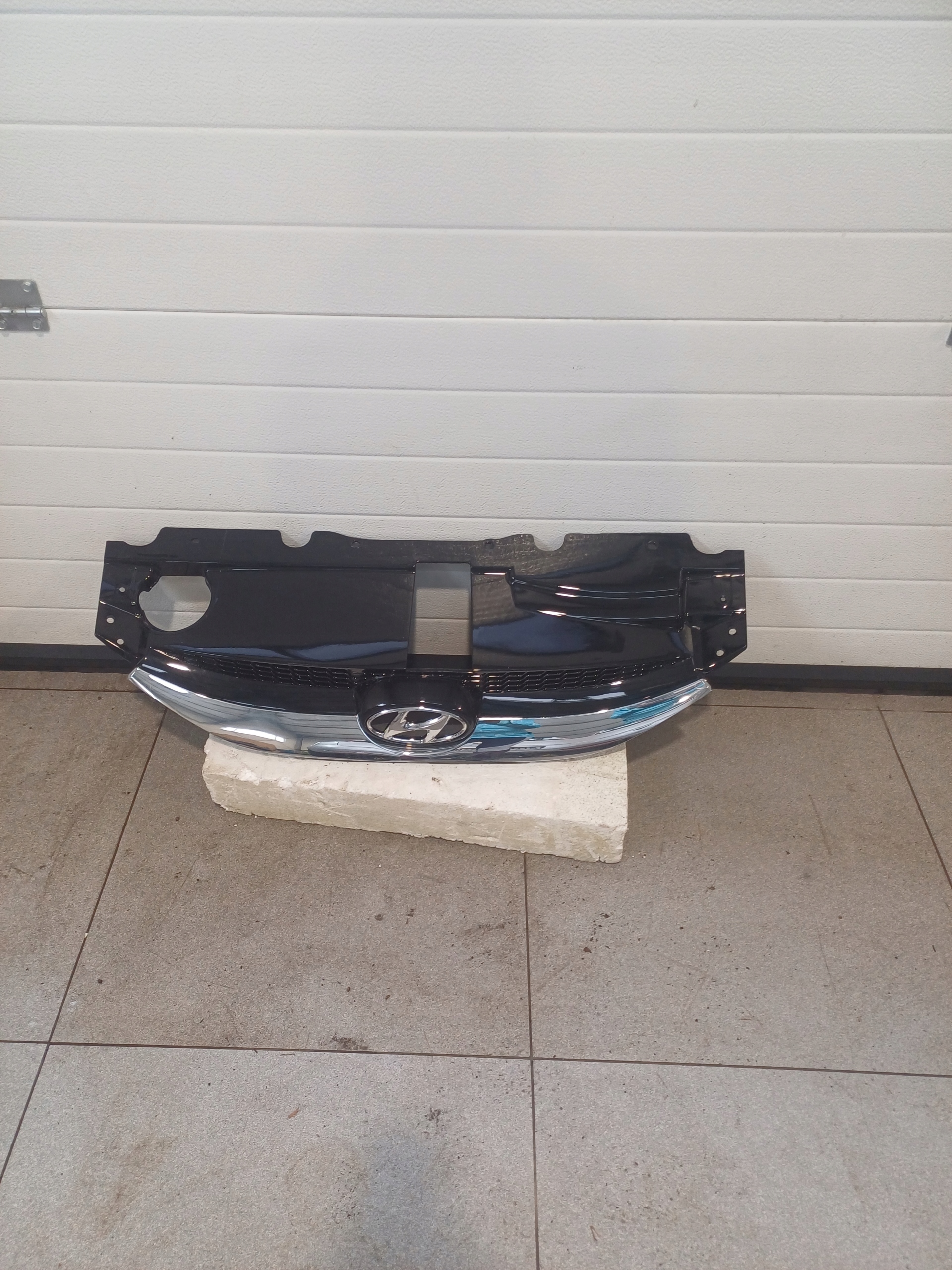 Grill HYUNDAI IX 35 86351-2Y000 09-15R