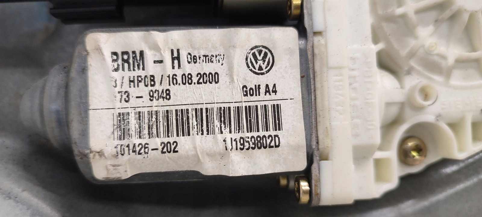 window regulator right front mechanism VW Golf IV