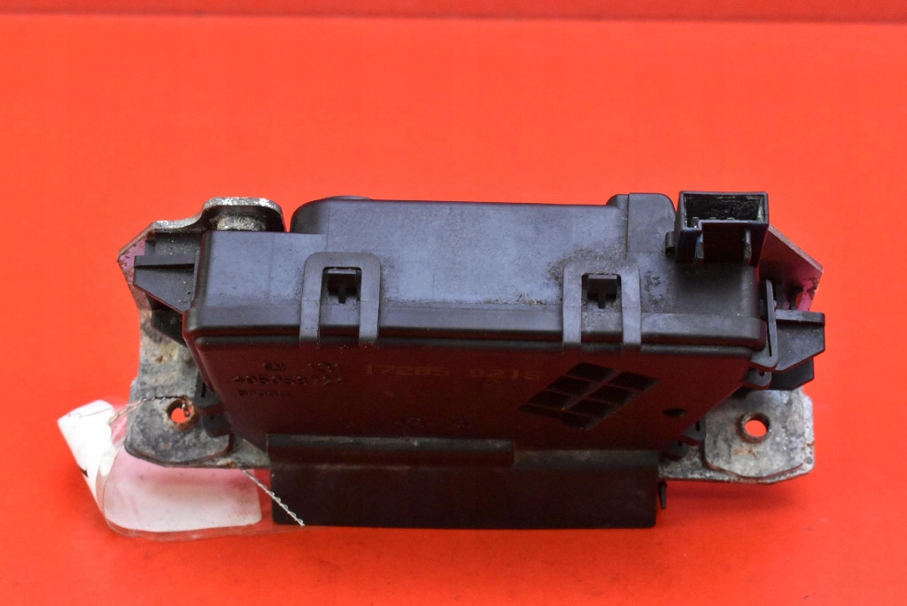lock bonnet rear part boot 13117285 OPEL ASTRA 3 III H 5D HB 04-07
