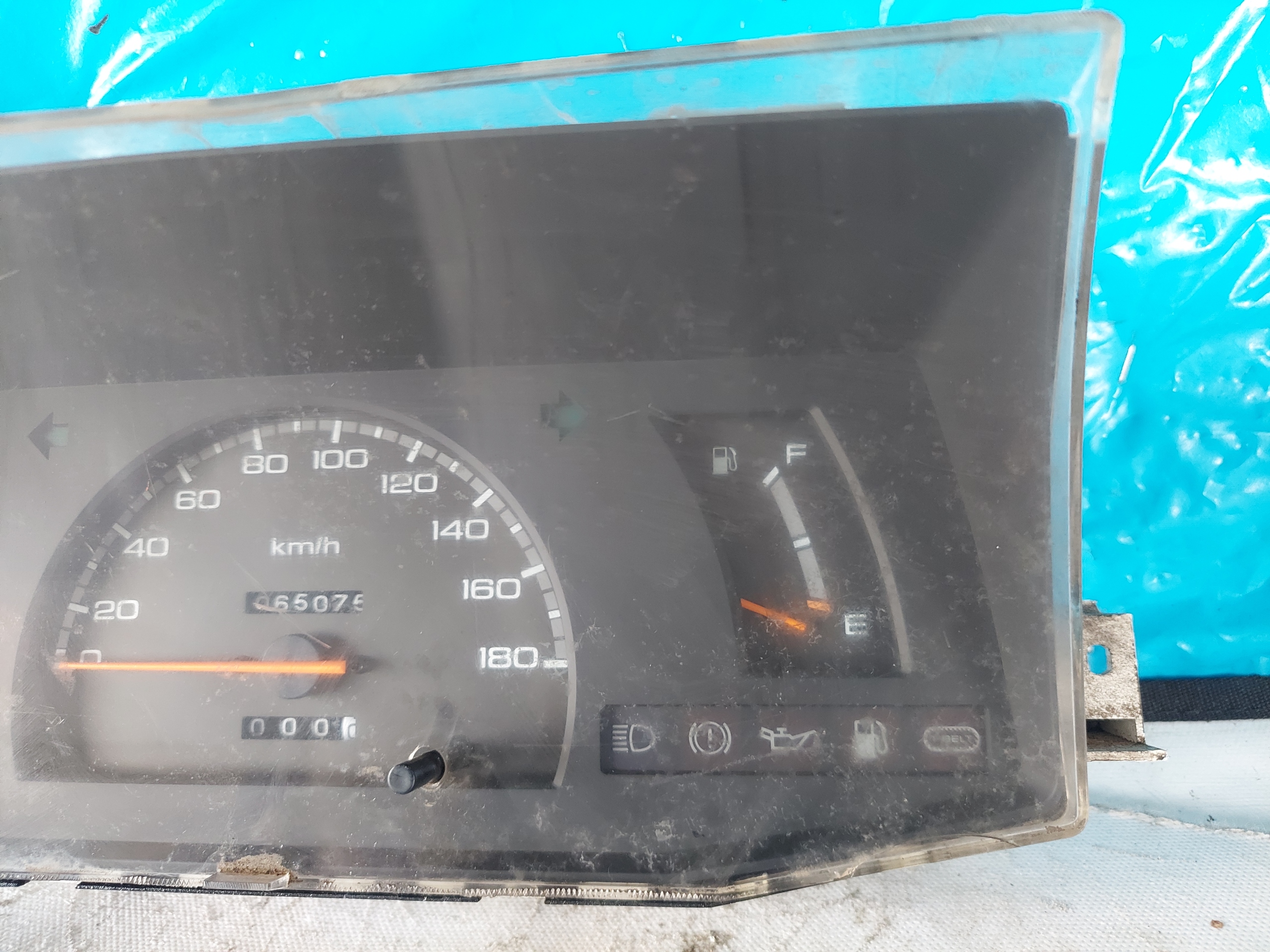 dials clock OPEL CAMPO 2.5 D 8970225851