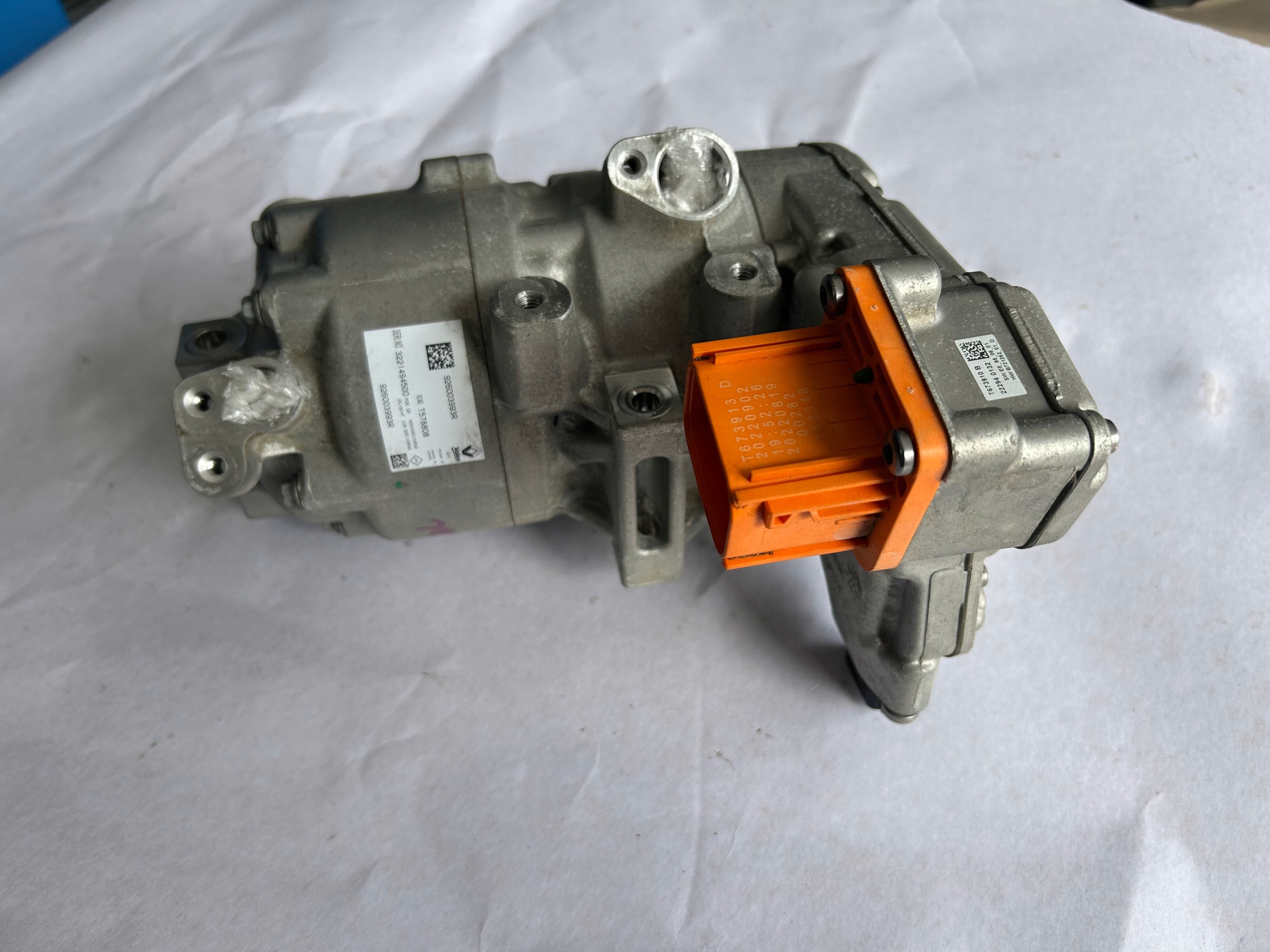 renault AUSTRAL 1,2 компрессор кондиционера 926003993R