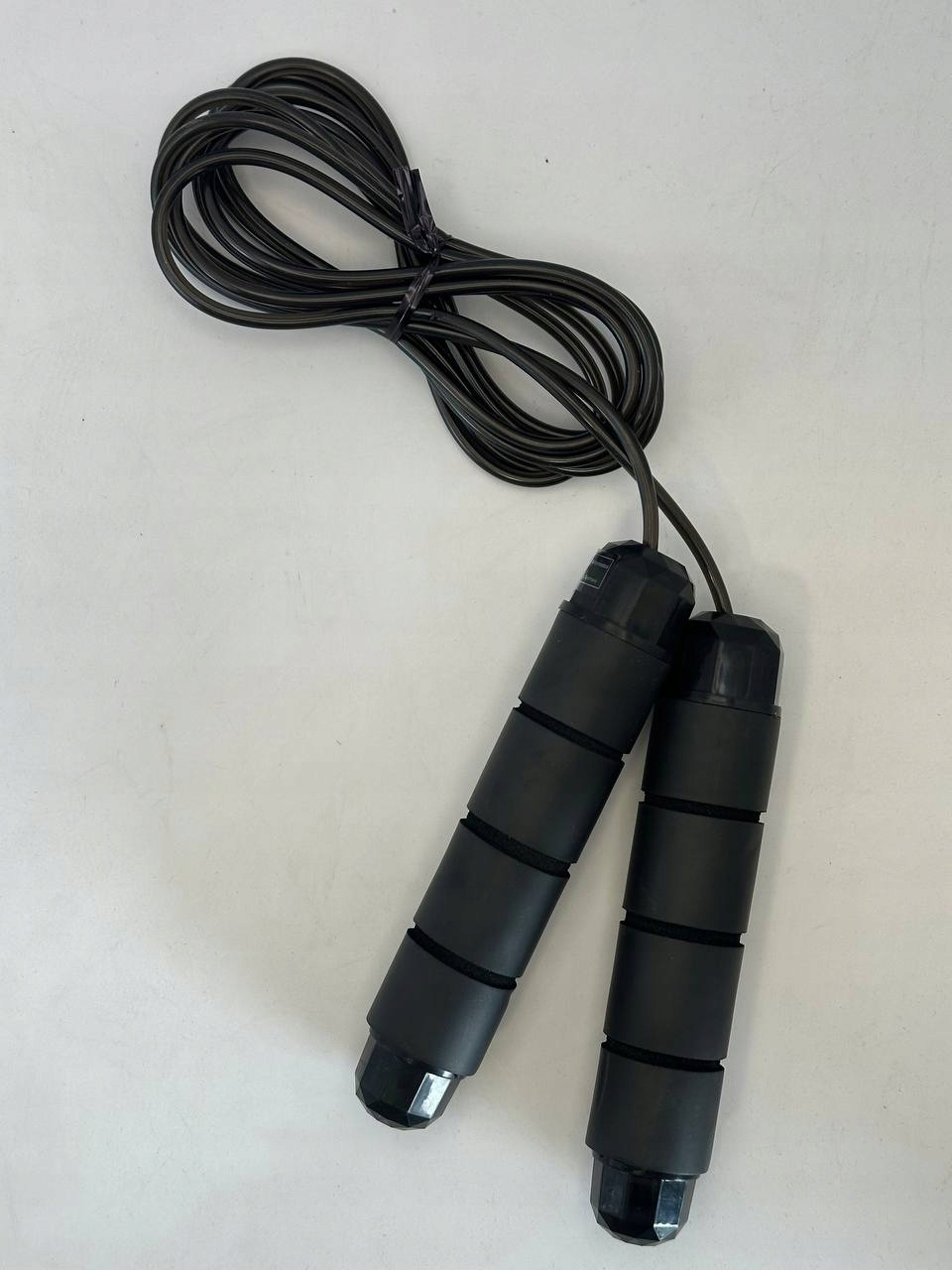 Skakanka Jump Rope czarna superlekka regulowana długość