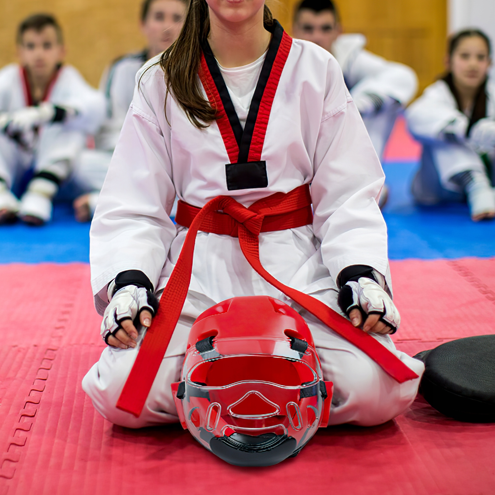 MASKI DO TWARZY MASKA TAEKWONDO Kolor dominujący wielokolorowy