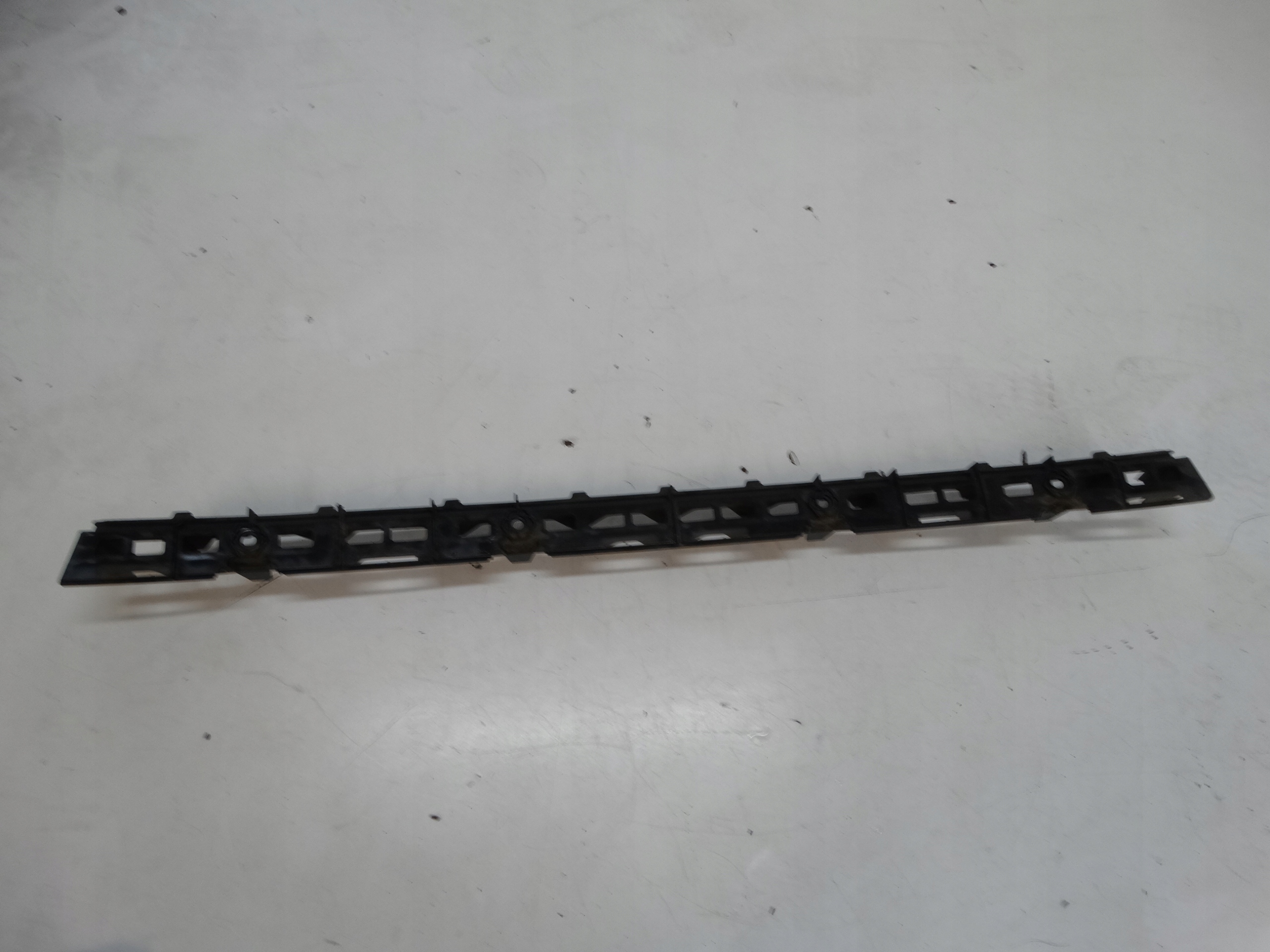 bumper bracket rear part SKODA OCTAVIA II KOMBI 2.0 TDI