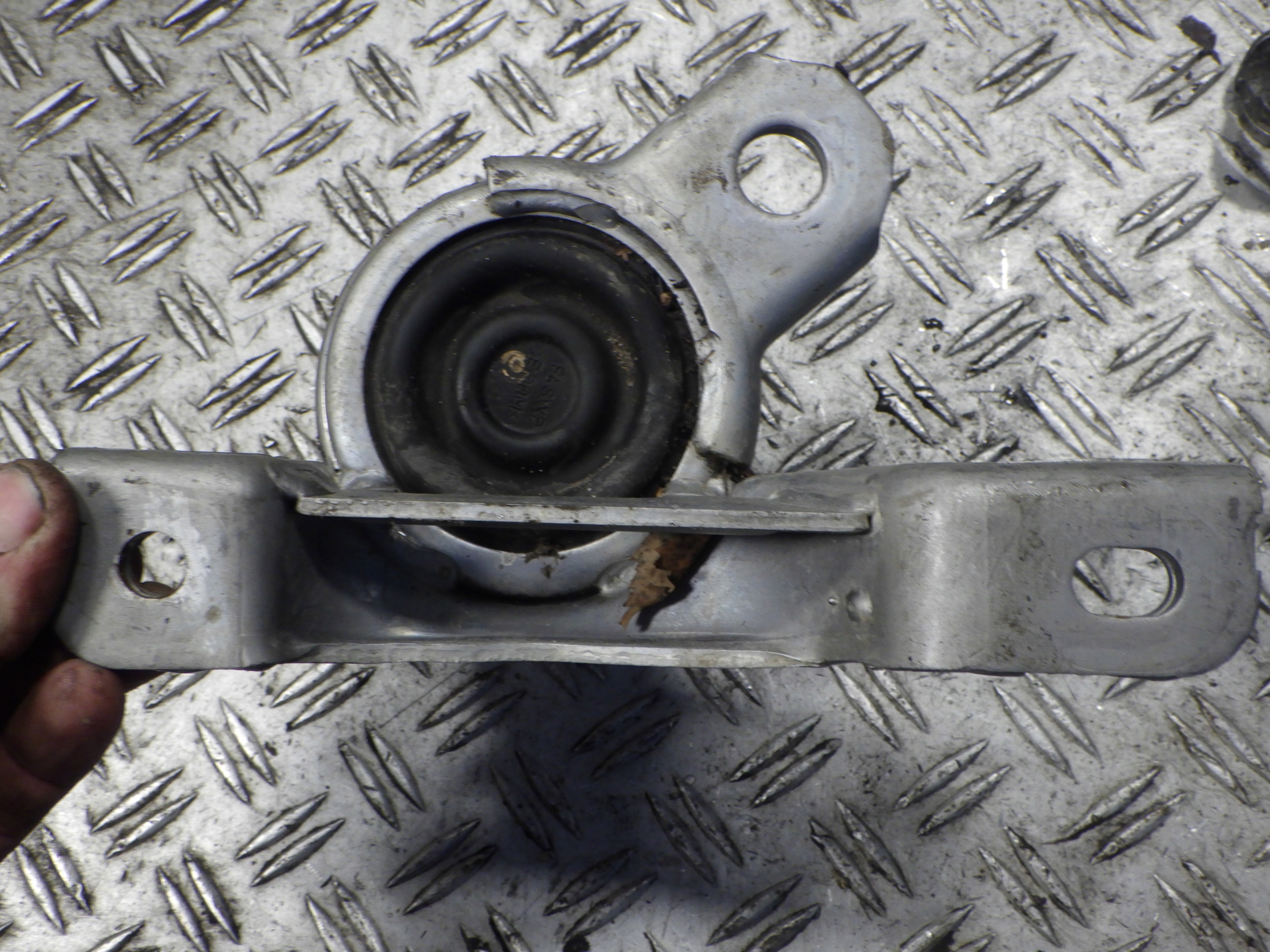 подушка лапа Двигателя RANGE Evoque BJ326F012AB