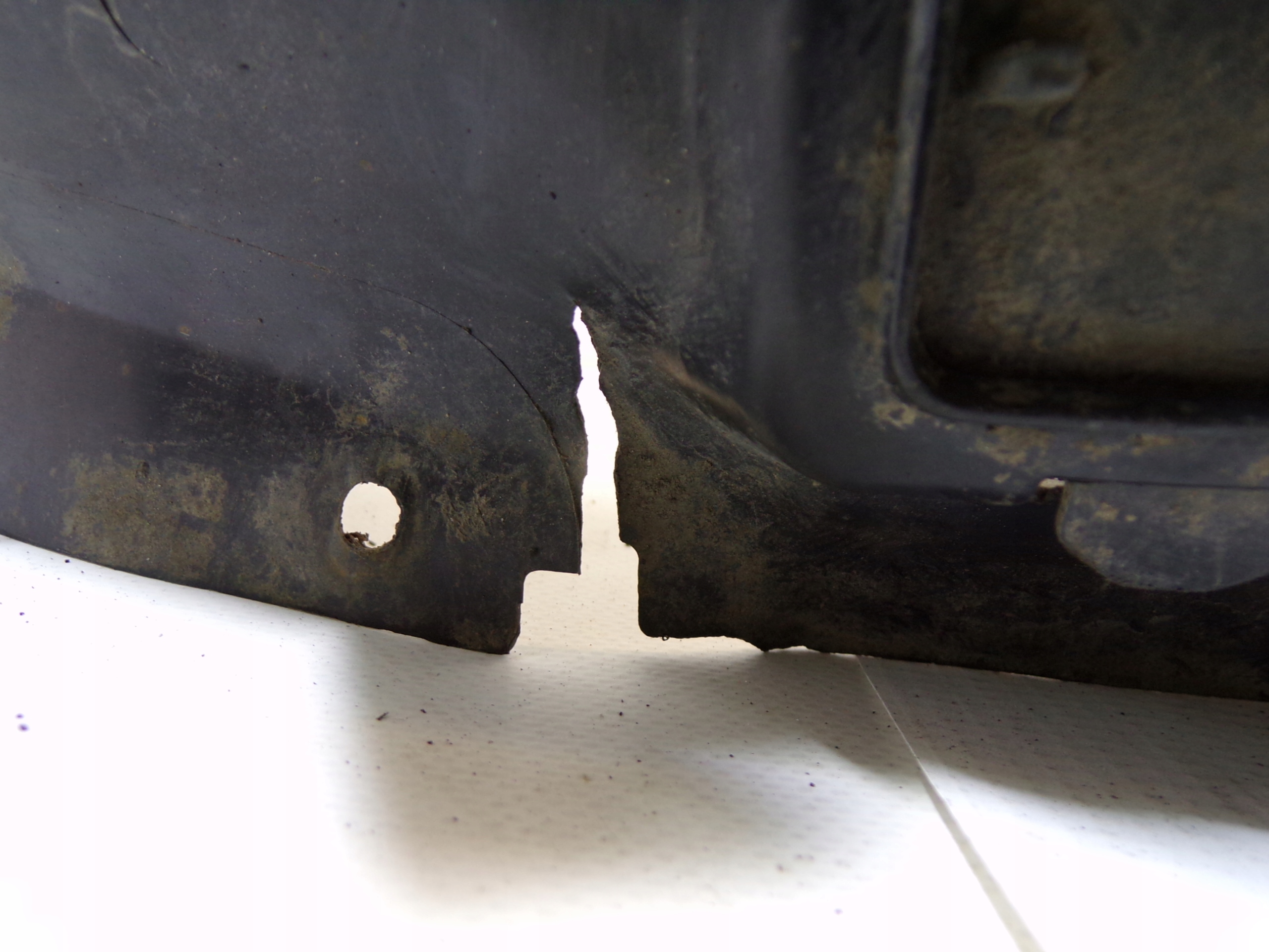 mudguard left front left front OPEL ASTRA H 13125604 13125602 (F)
