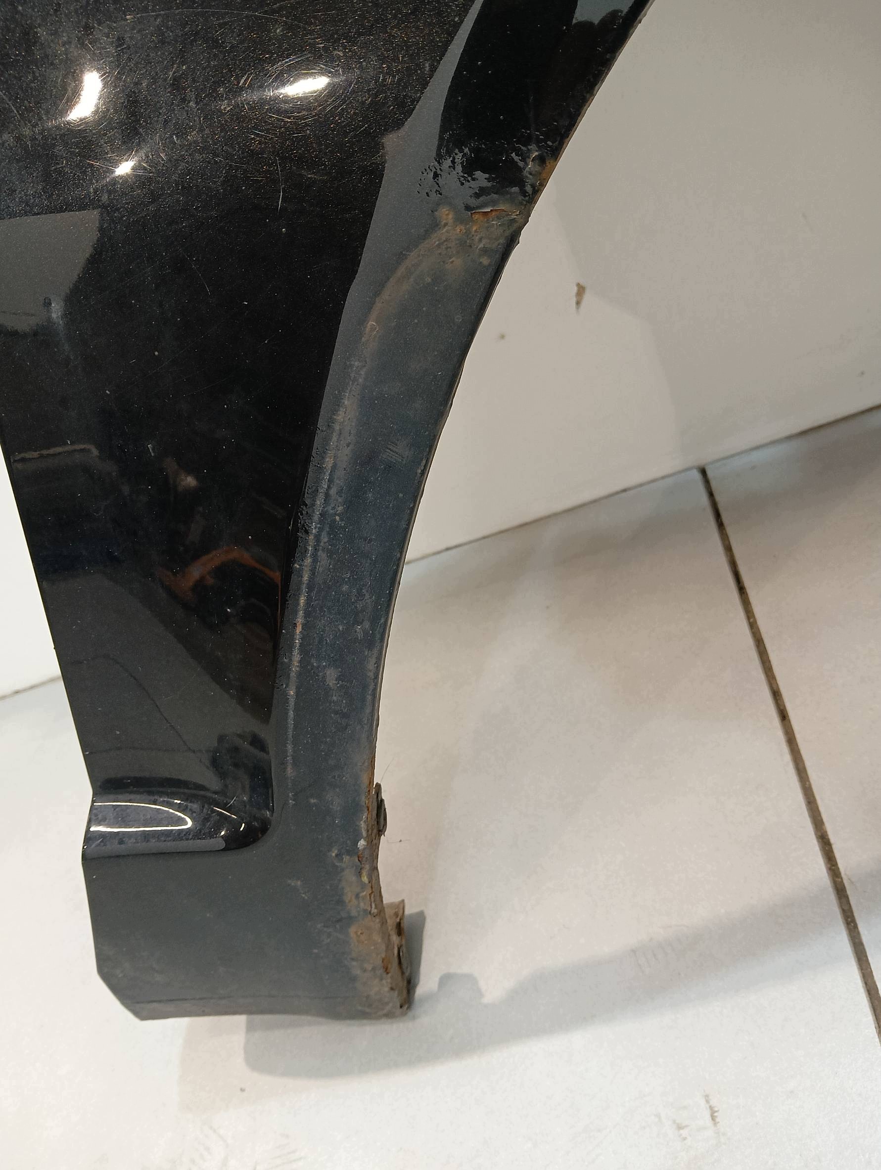 parafango destra anteriore nero Skoda Superb e (2001-2008)