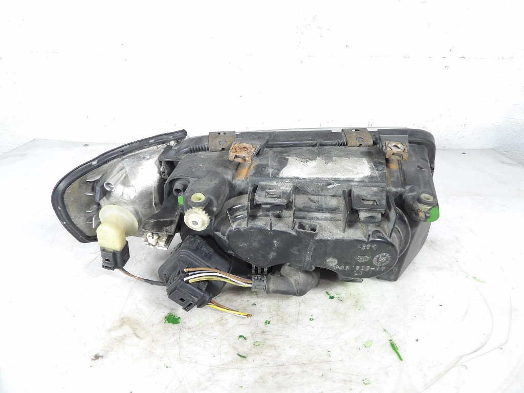 AUDI A3 8L REFLEKTOR links 963035-00