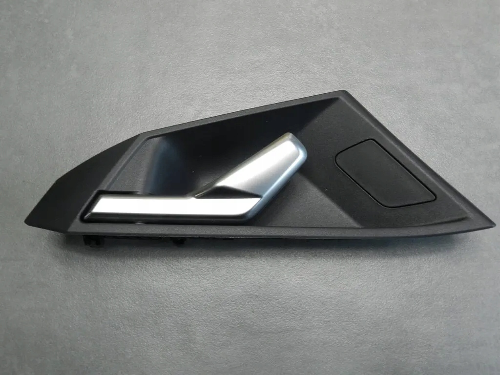 Audi S3 A3 8Y дверная ручка внутренняя правая передняя 8Y0837020