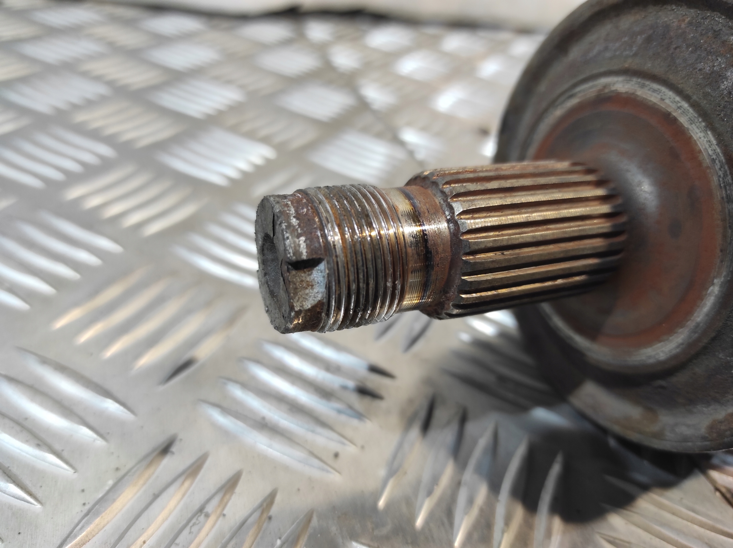 semi-axis right MERCEDES W210 2.2 D