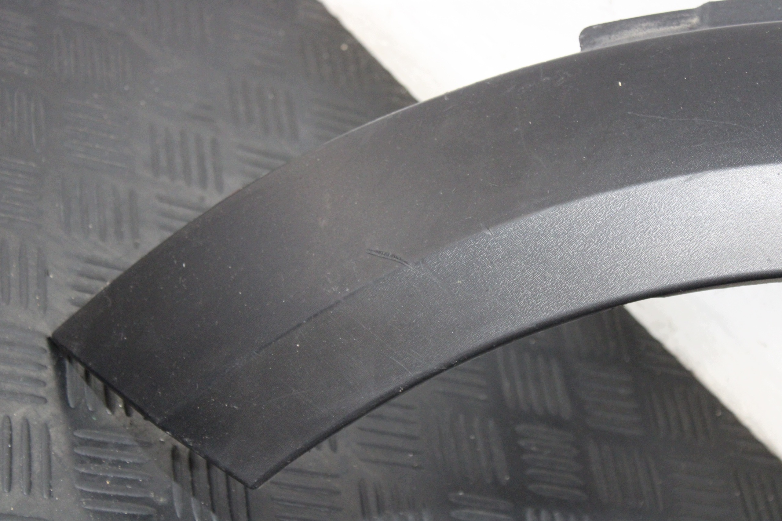 cap of a fender left front left front 9800761 MINI COUNTRYMAN R60 S