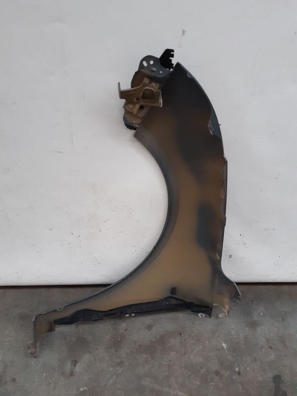 fender right front front Chevrolet Cruze 1,6 16V sedan