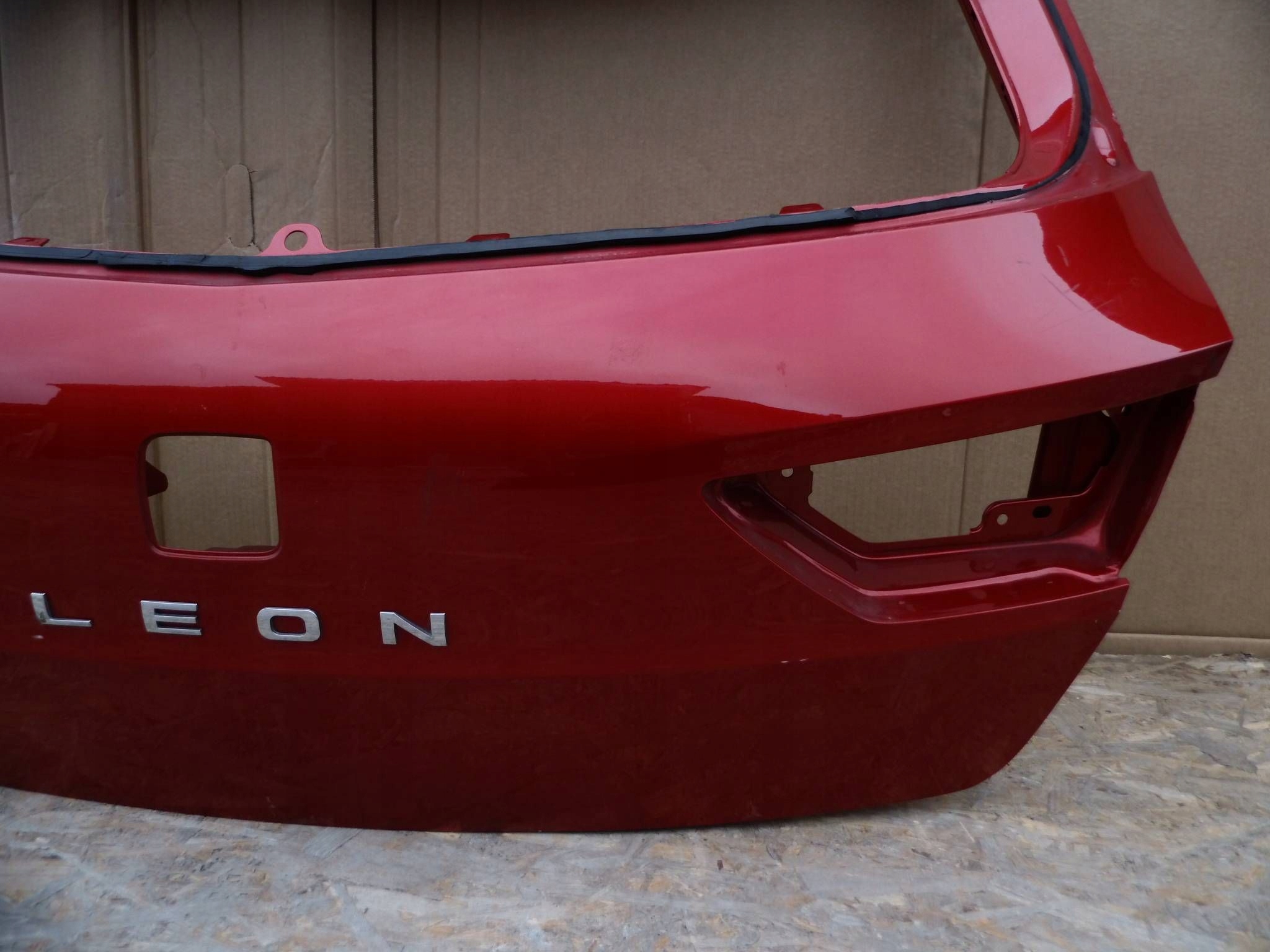 Seat Leon III 2012-2020 KOMBI boot doors rear part