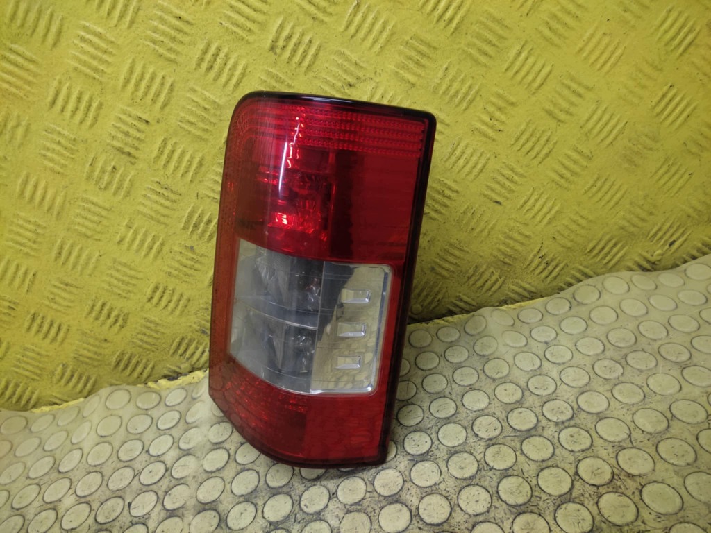 CITROEN BERLINGO and light right rear part 9657976980