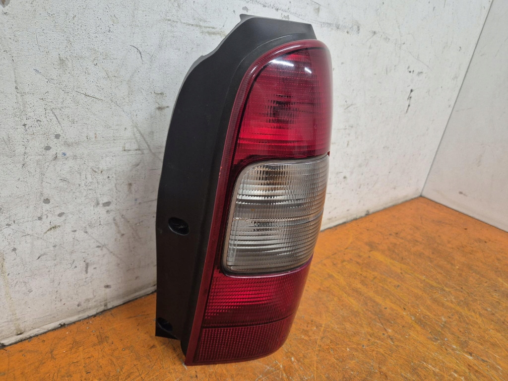 opel SINTRA 99- фонарь правый внешний