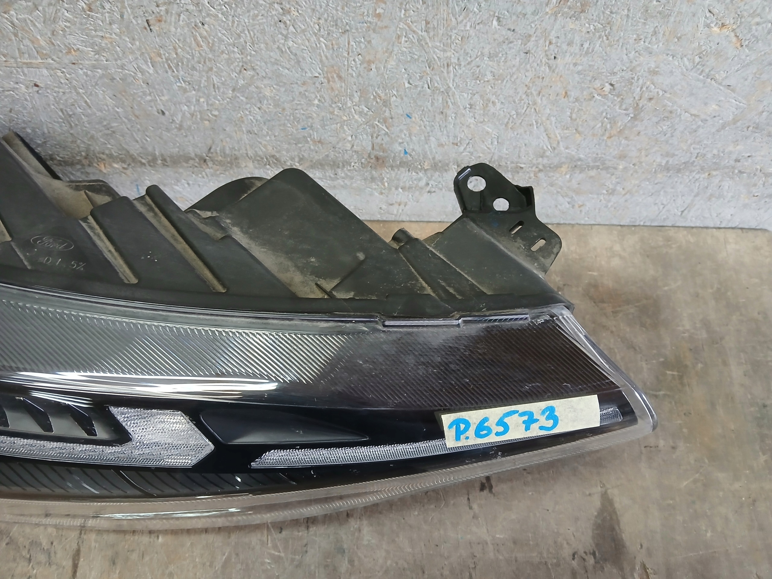 light front right FORD CUSTOM MK2 FULL LED PZ31-13E014-CB