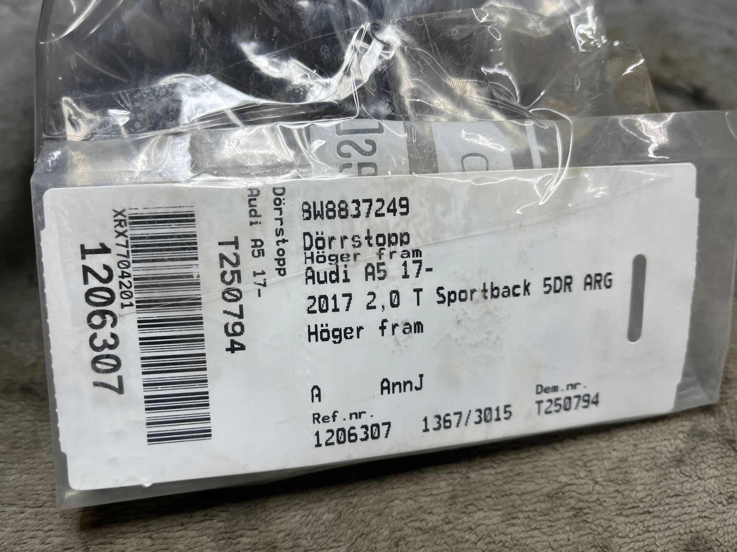 limiter door przednich Audi A5 8W8837249