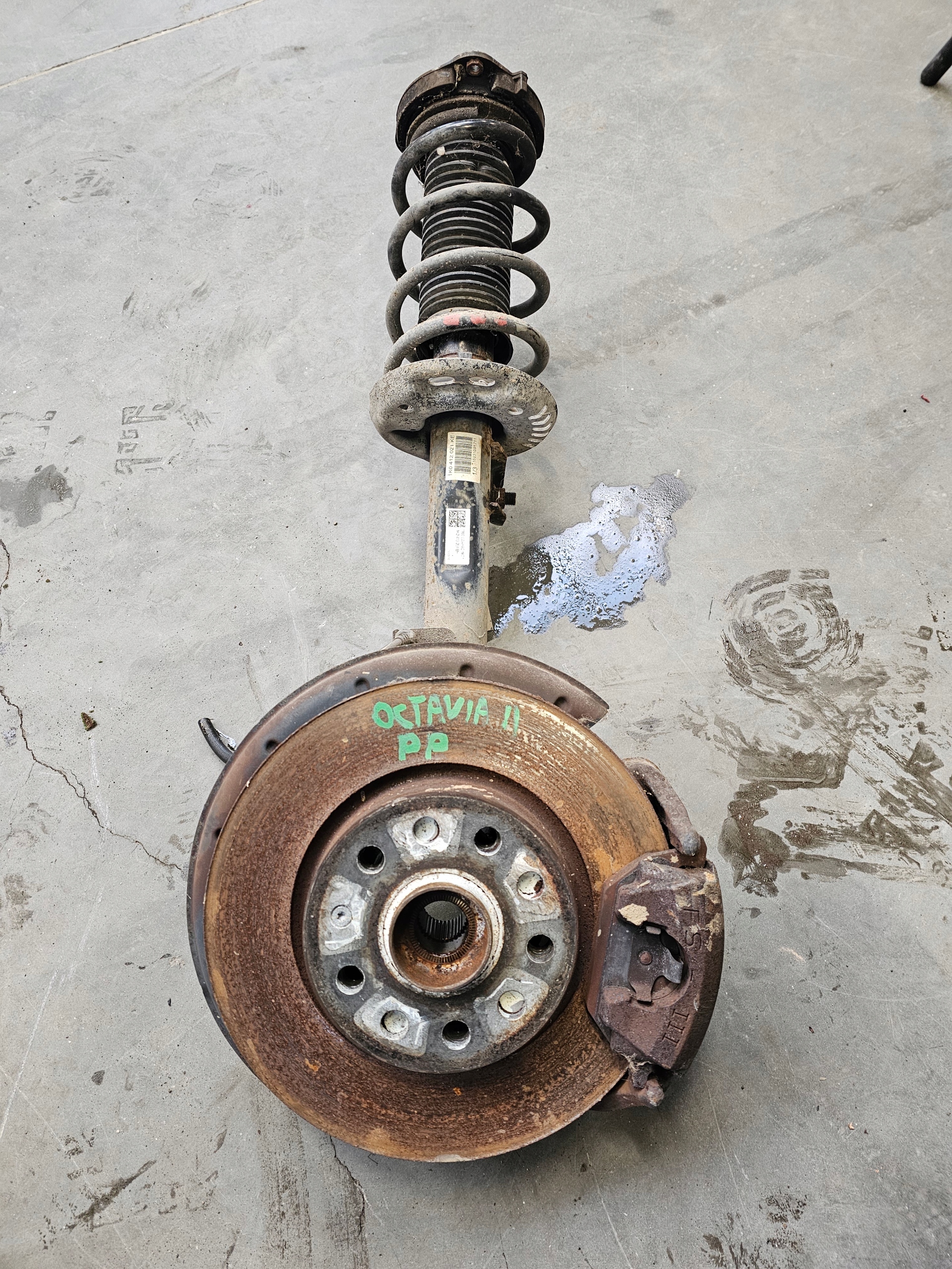 shock absorber swing sususpension right front SKODA OCTAVIA II
