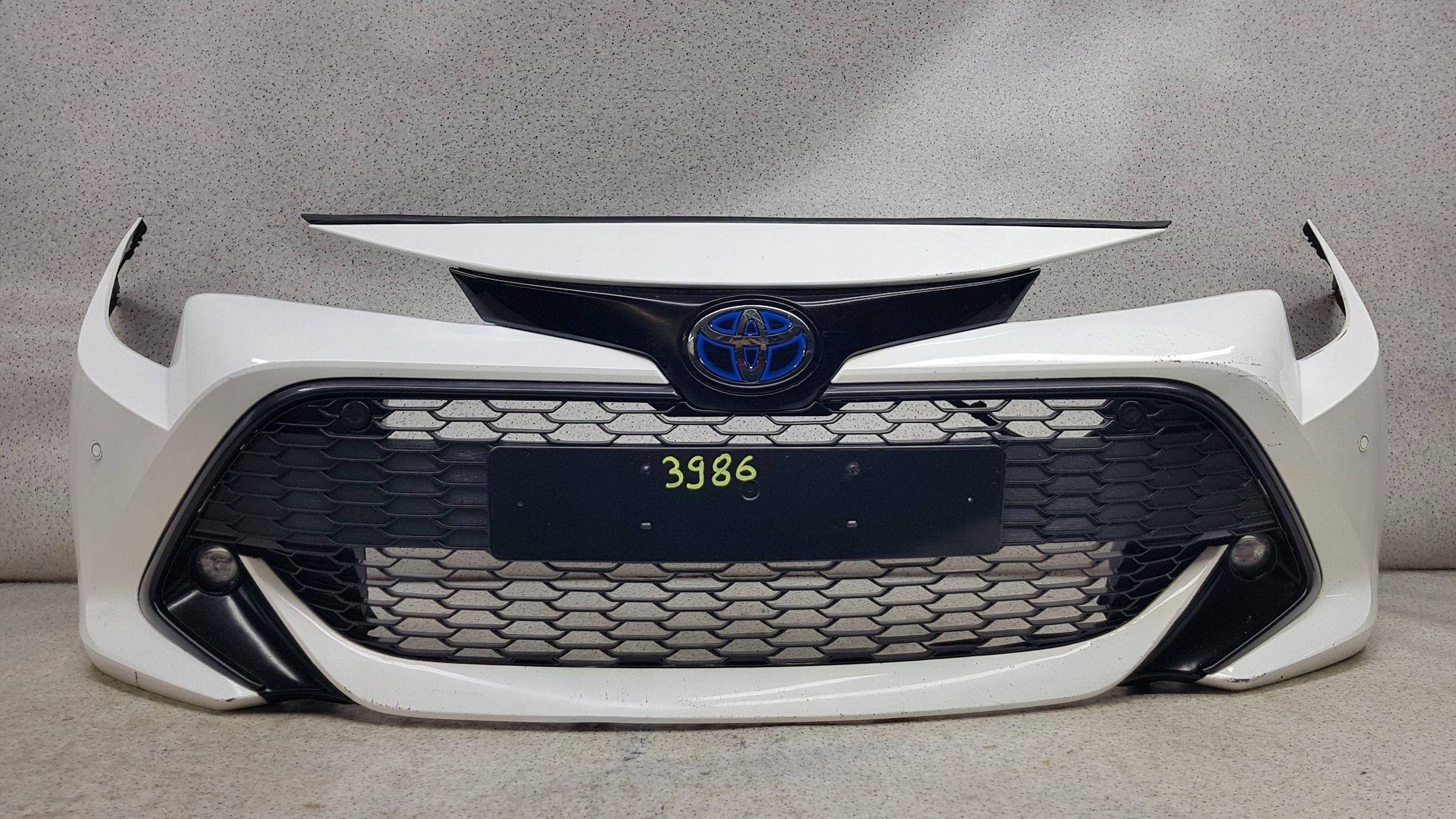 TOYOTA COROLLA E21 2019 - nárazník předek 52119-02P40