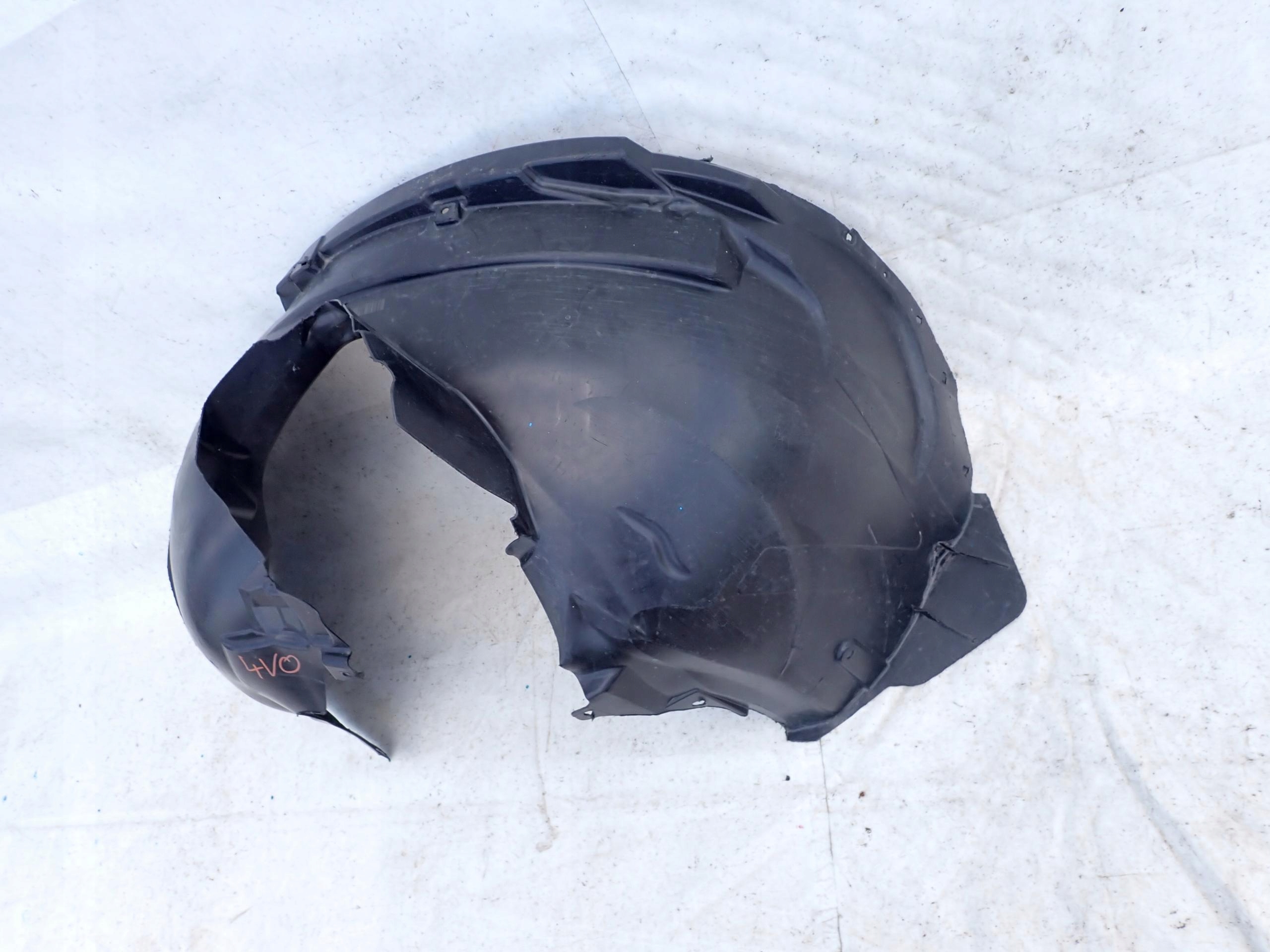VOLVO XC60 II 17- mudguard front front right