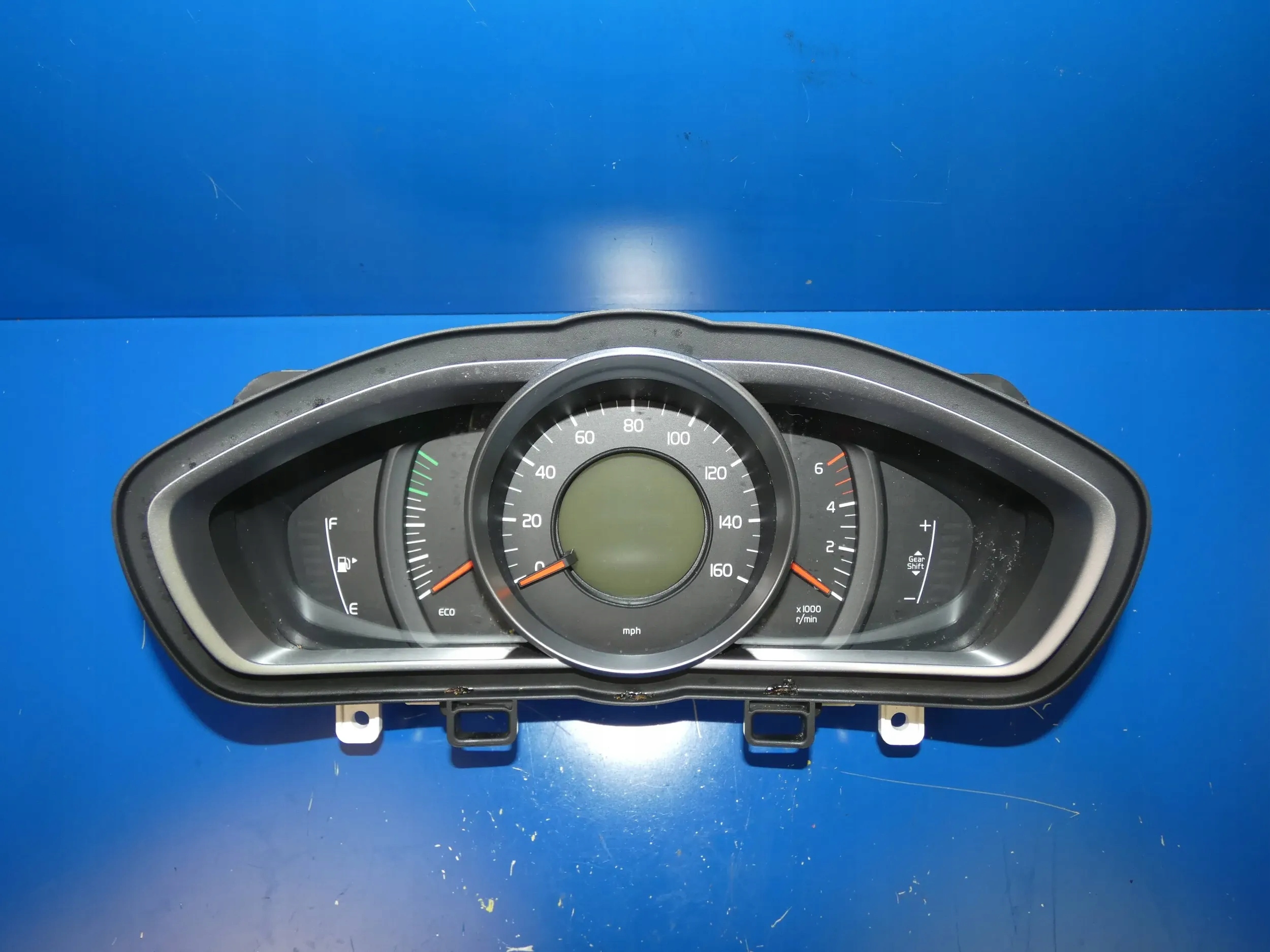 VOLVO V40 II dials dials WERSJA ANGIELSKA