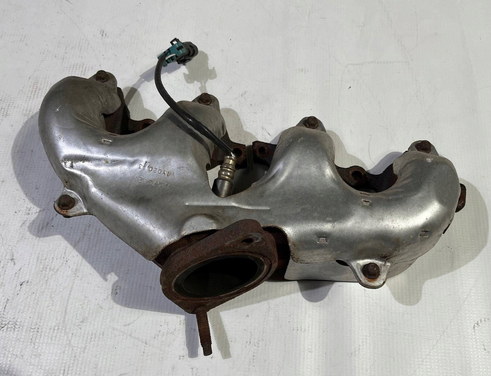exhaust manifold left Chevrolet Corvette C6 6.0 LS2