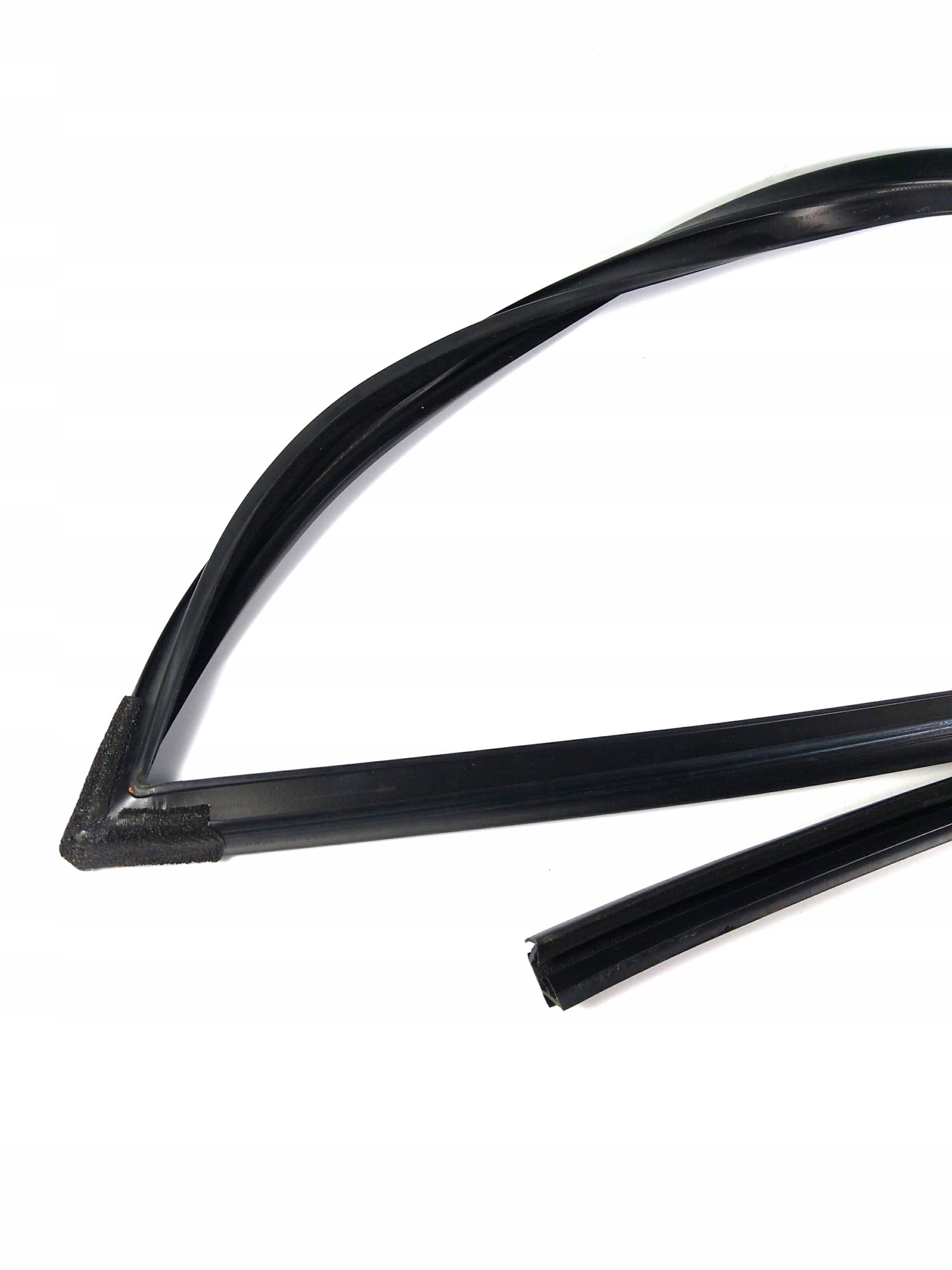 Dodge Charger 2015+ gasket windows left front