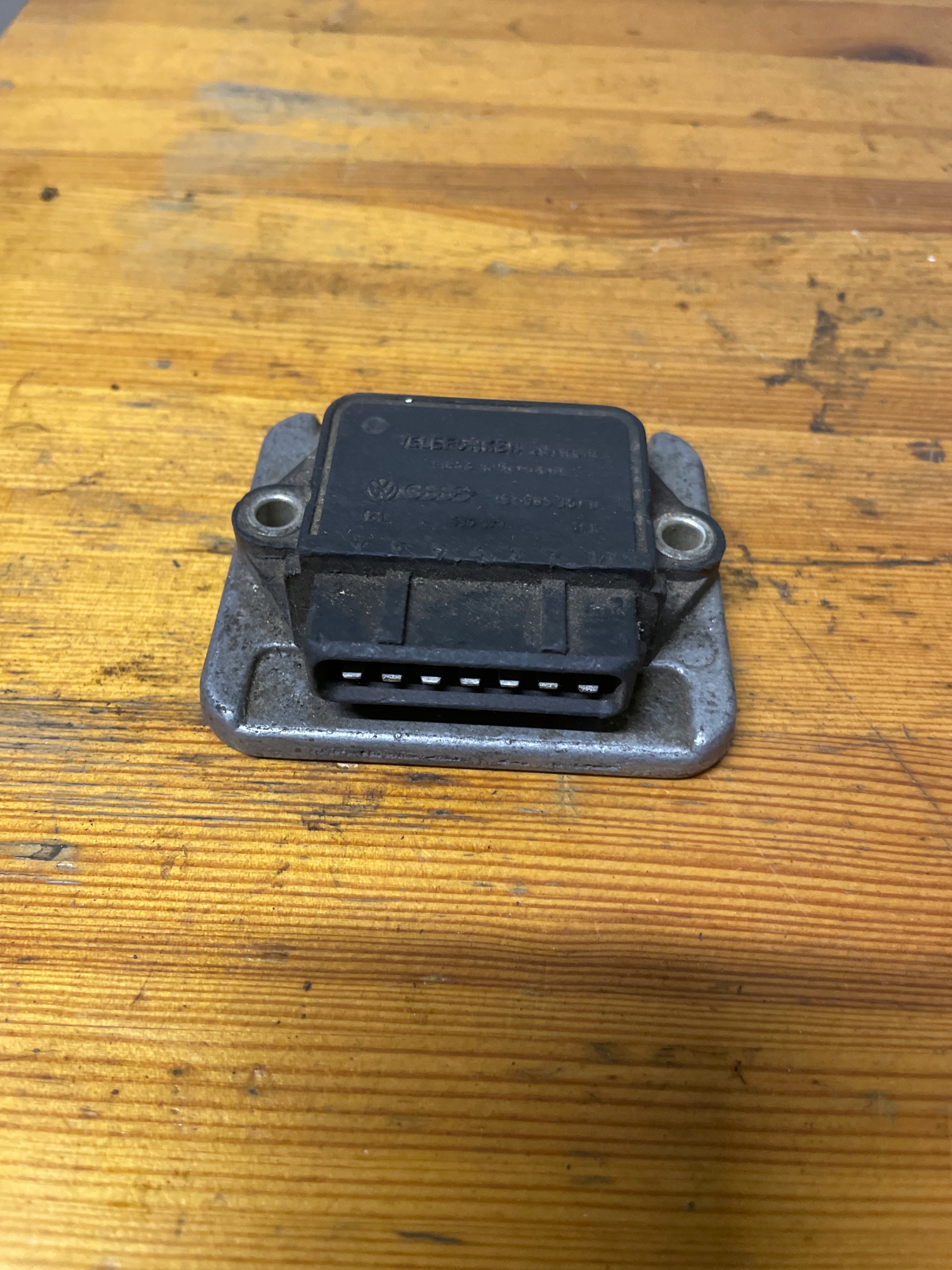 MODUŁ ZAPŁONOWY AUDI 80 B4 191905351B