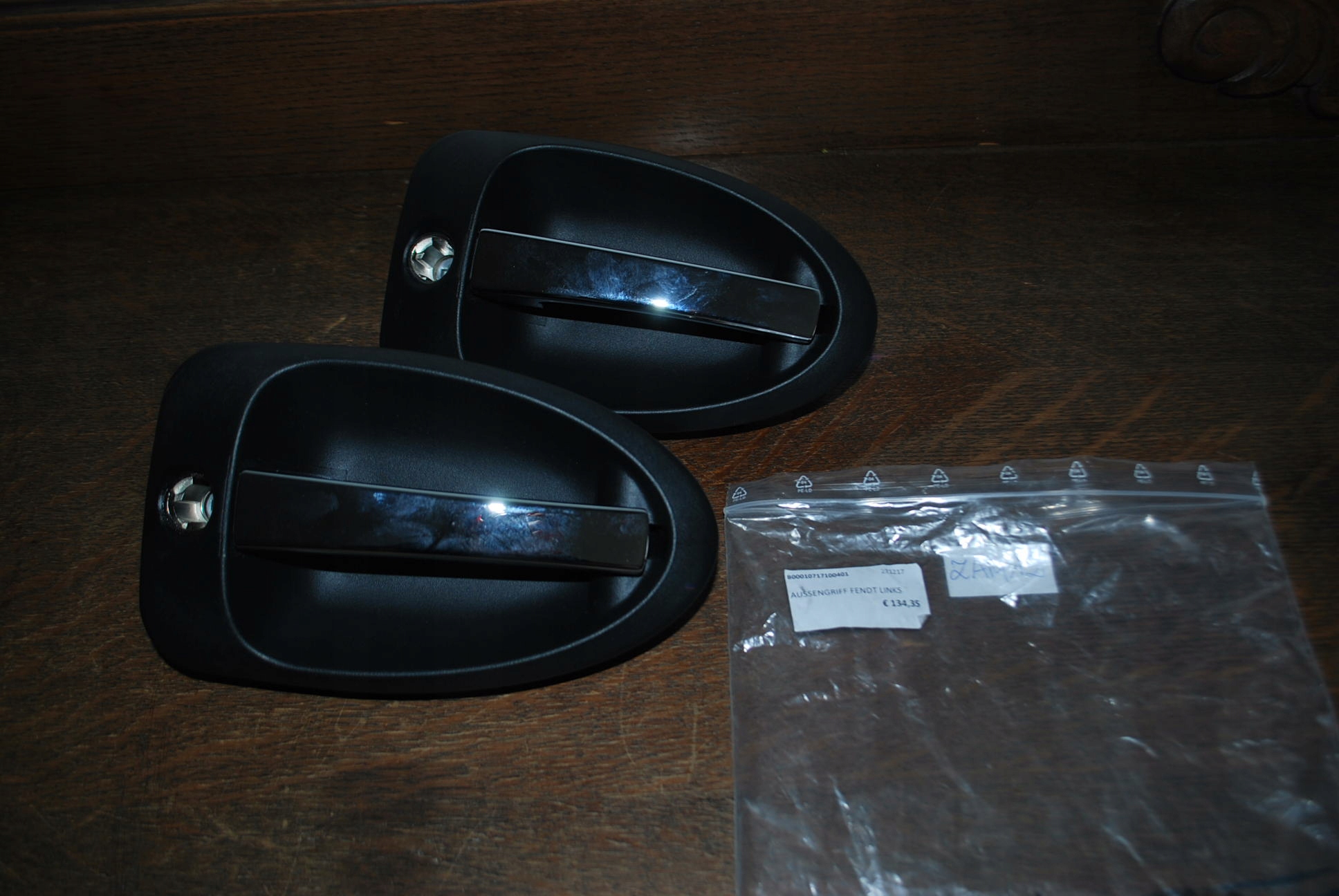 B00010717100401 - ВНЕШНЯЯ ЧАСТЬ ЗАМКА FENDT ЛЕВАЯ СТОРОНА