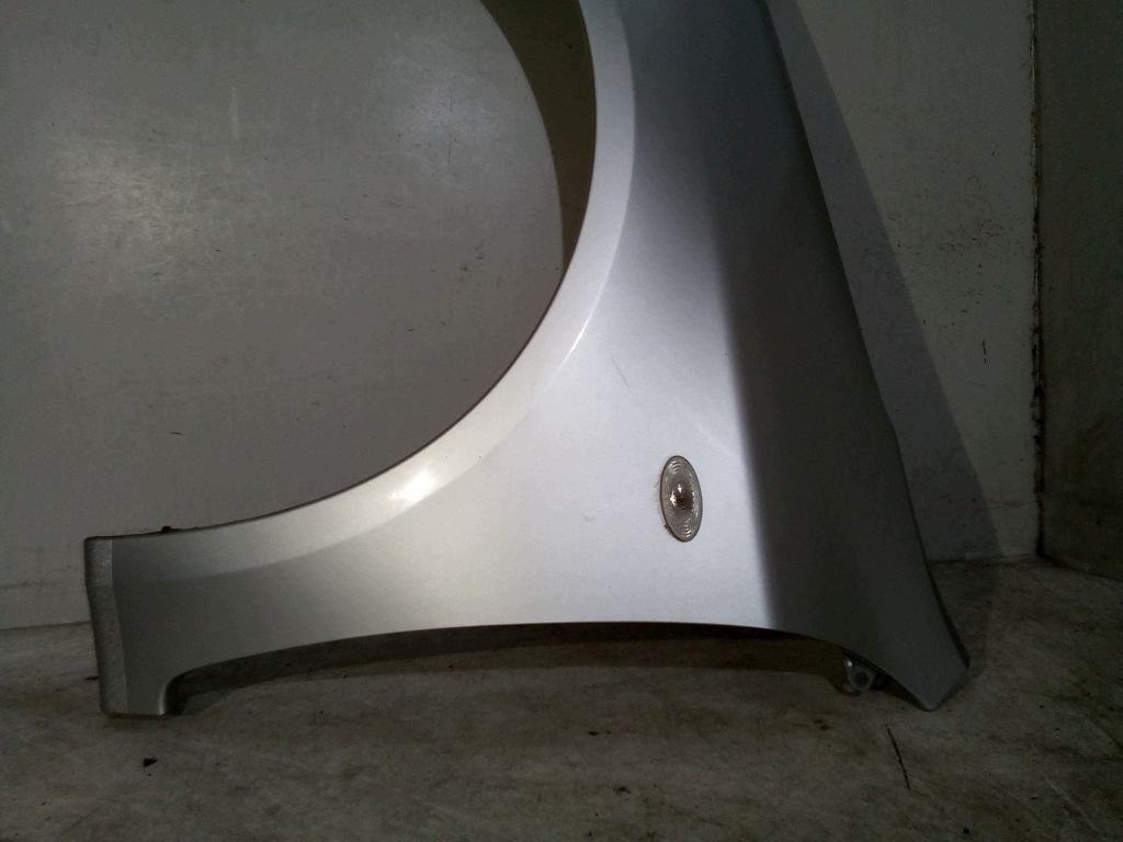 Subaru Impreza III 3 GH aile gauche C3S