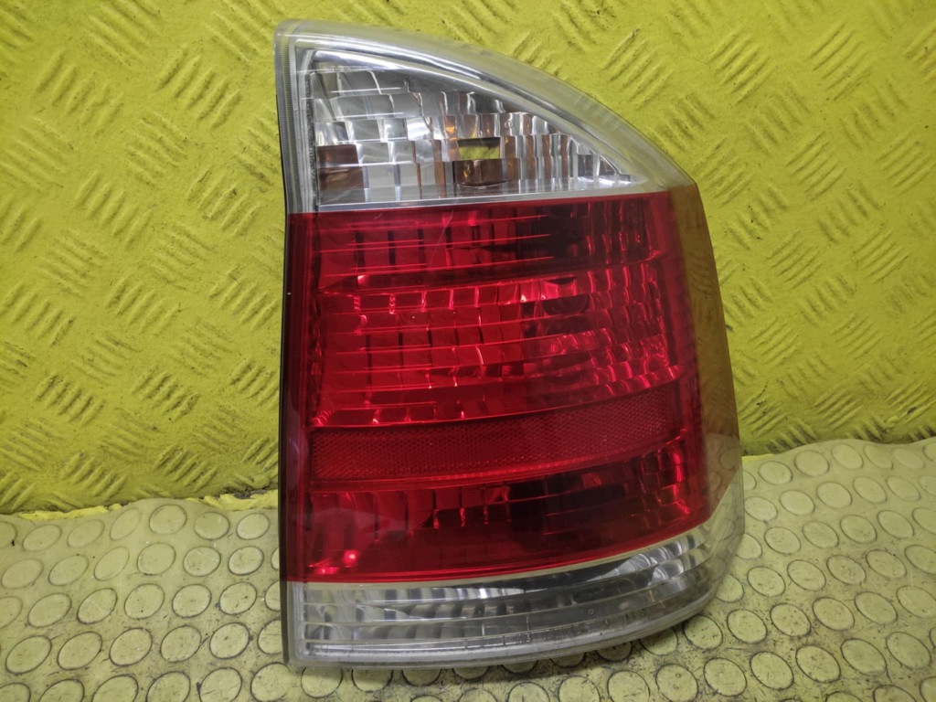 OPEL VECTRA C light right rear part 13131002