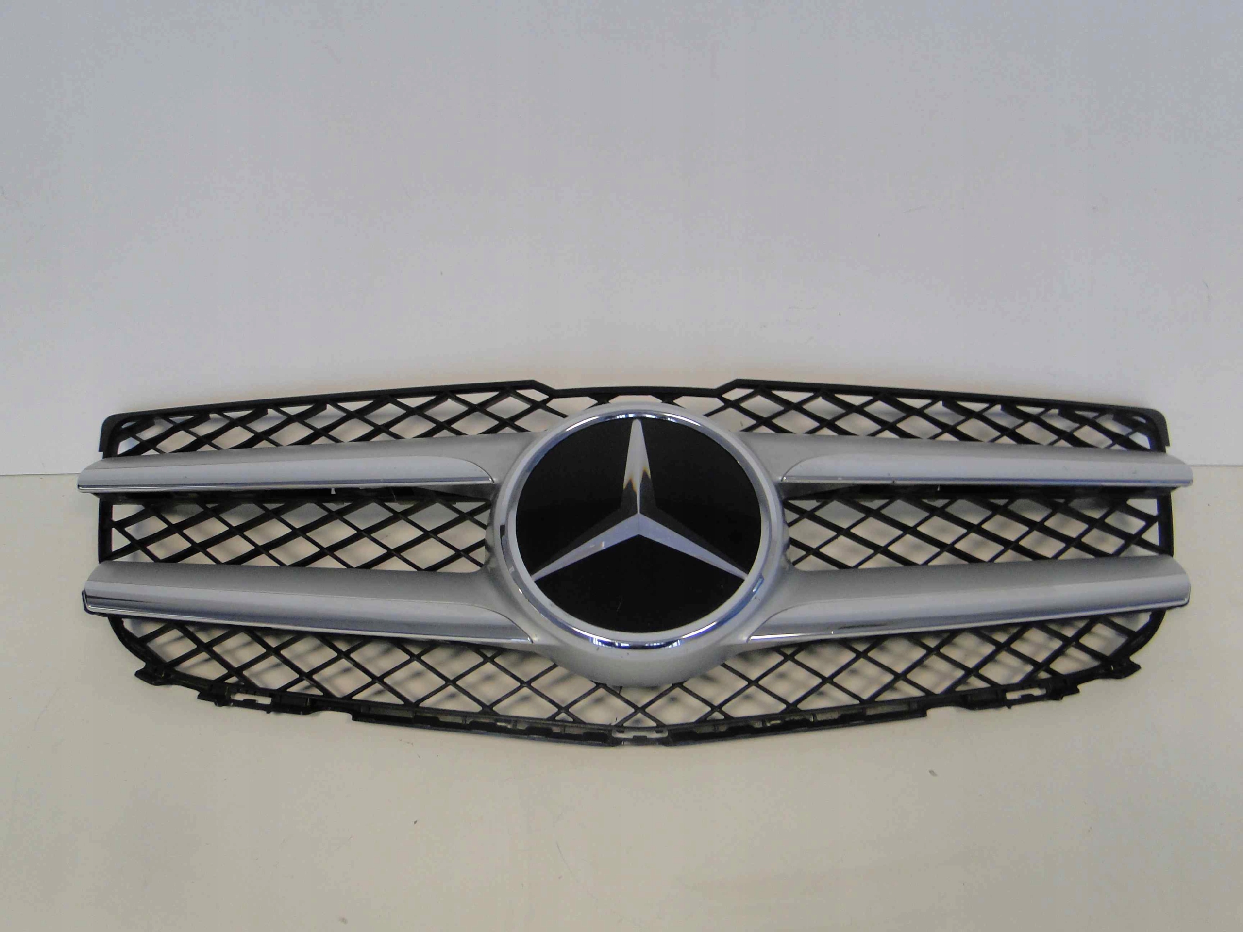 MERCEDES GLK X204 204 LIFT GRILL ATRAPA NA RADAR Numer katalogowy części A2048803083