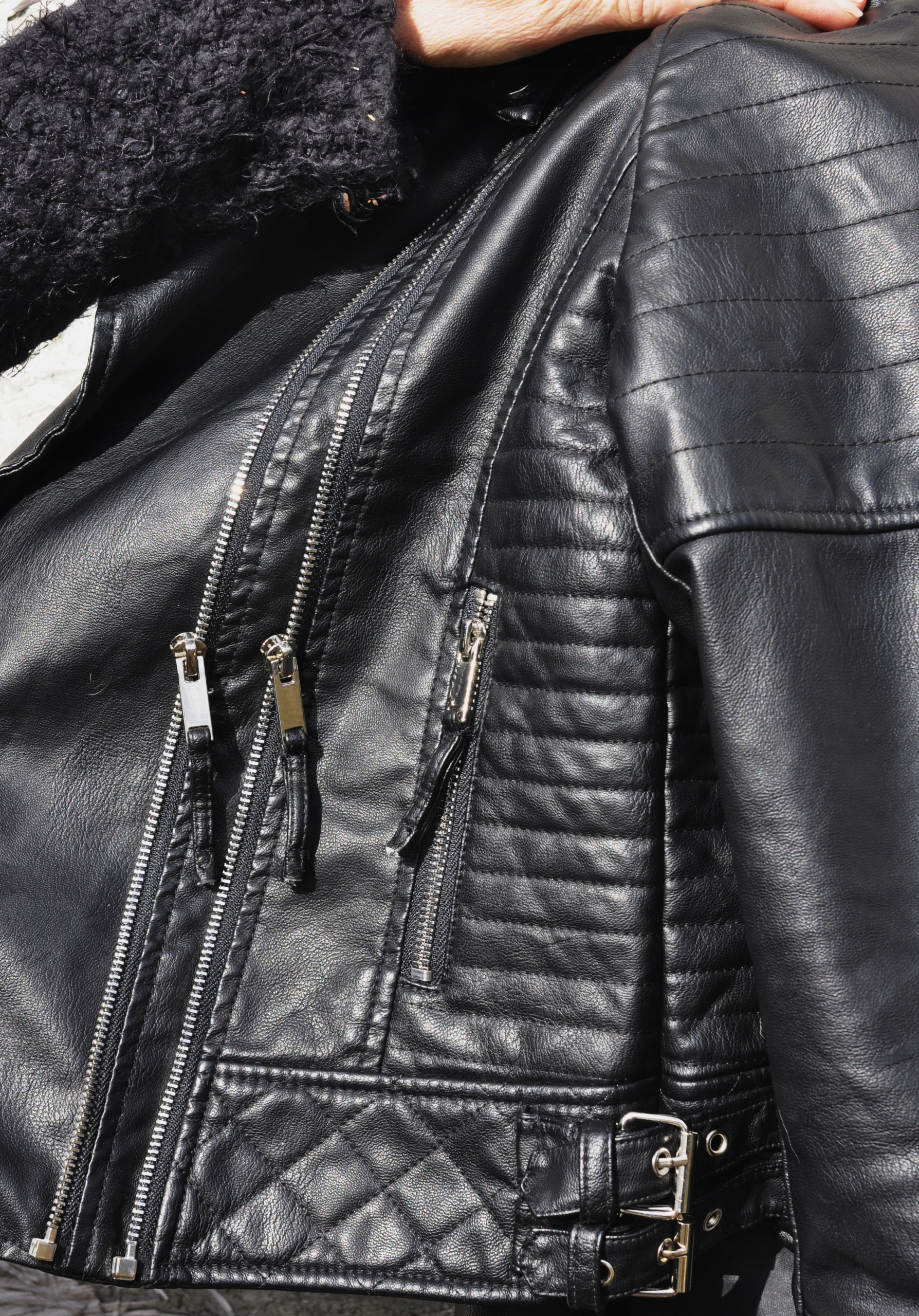 # HM41 __ RAMONESKA _ SKÓRA _ wiosenna klasyczna obłędna KURTKA damska __ M Rękaw długi rękaw