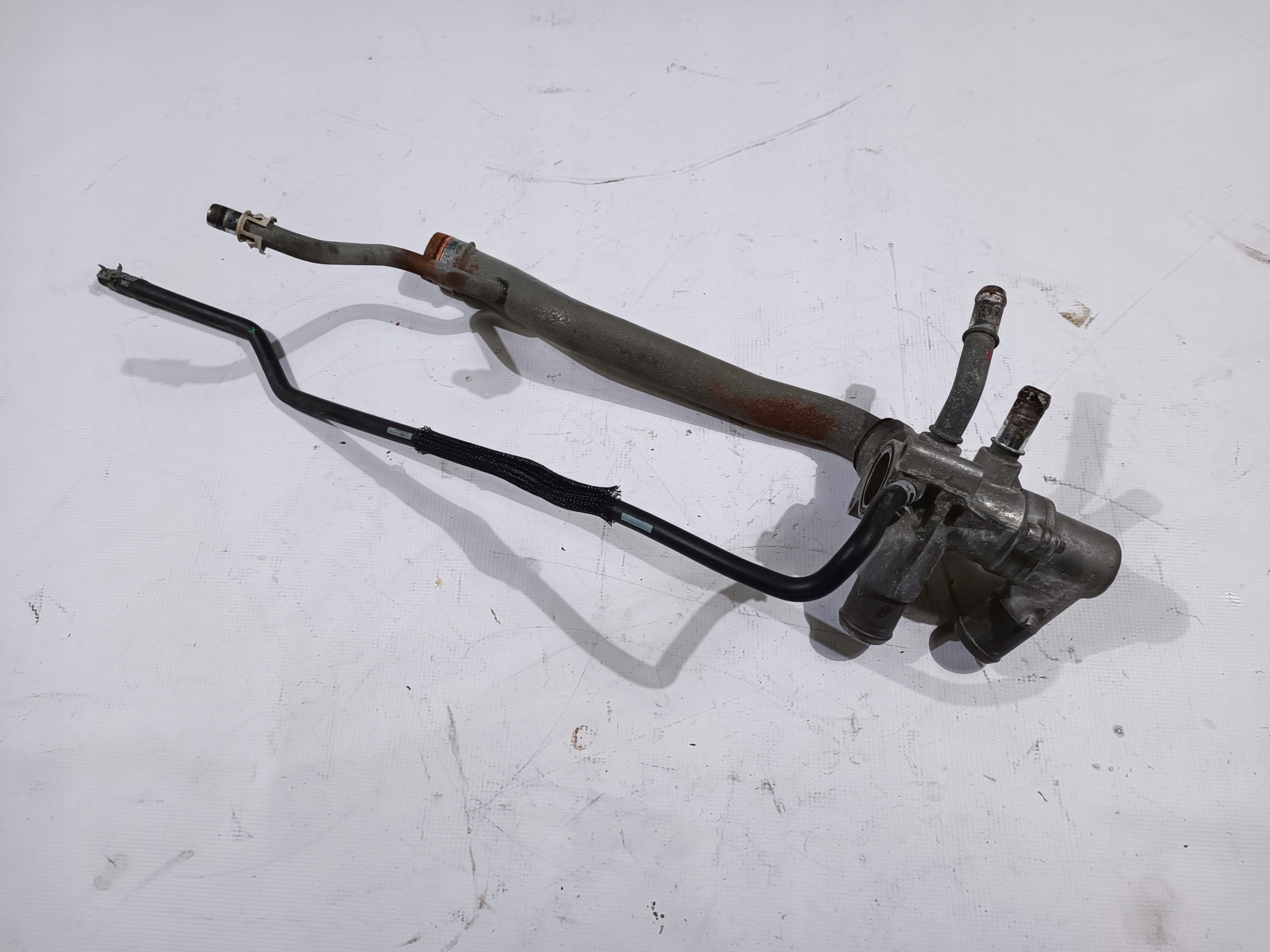vedení spojka vody termostat obal Ford Explorer Flex Edge 3.5 V6 2011