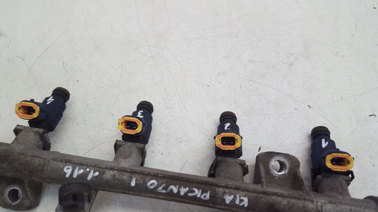 Iniettore 9260930017 Kia Picanto e 1,1