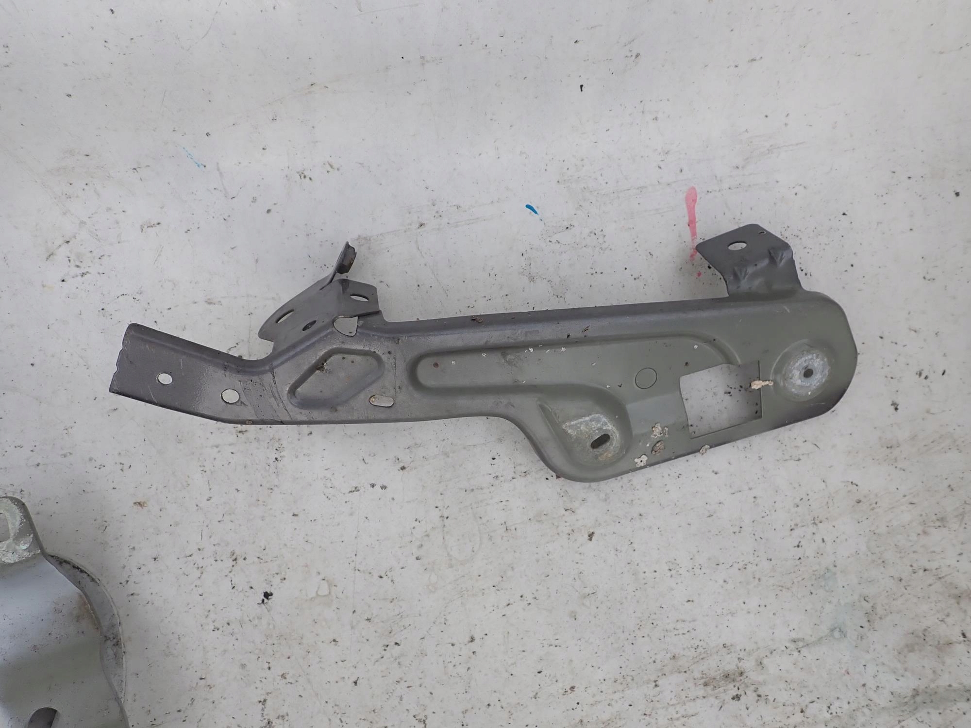 RENAULT SCENIC IV 4 16-22 Console Support plaque Aile Droit