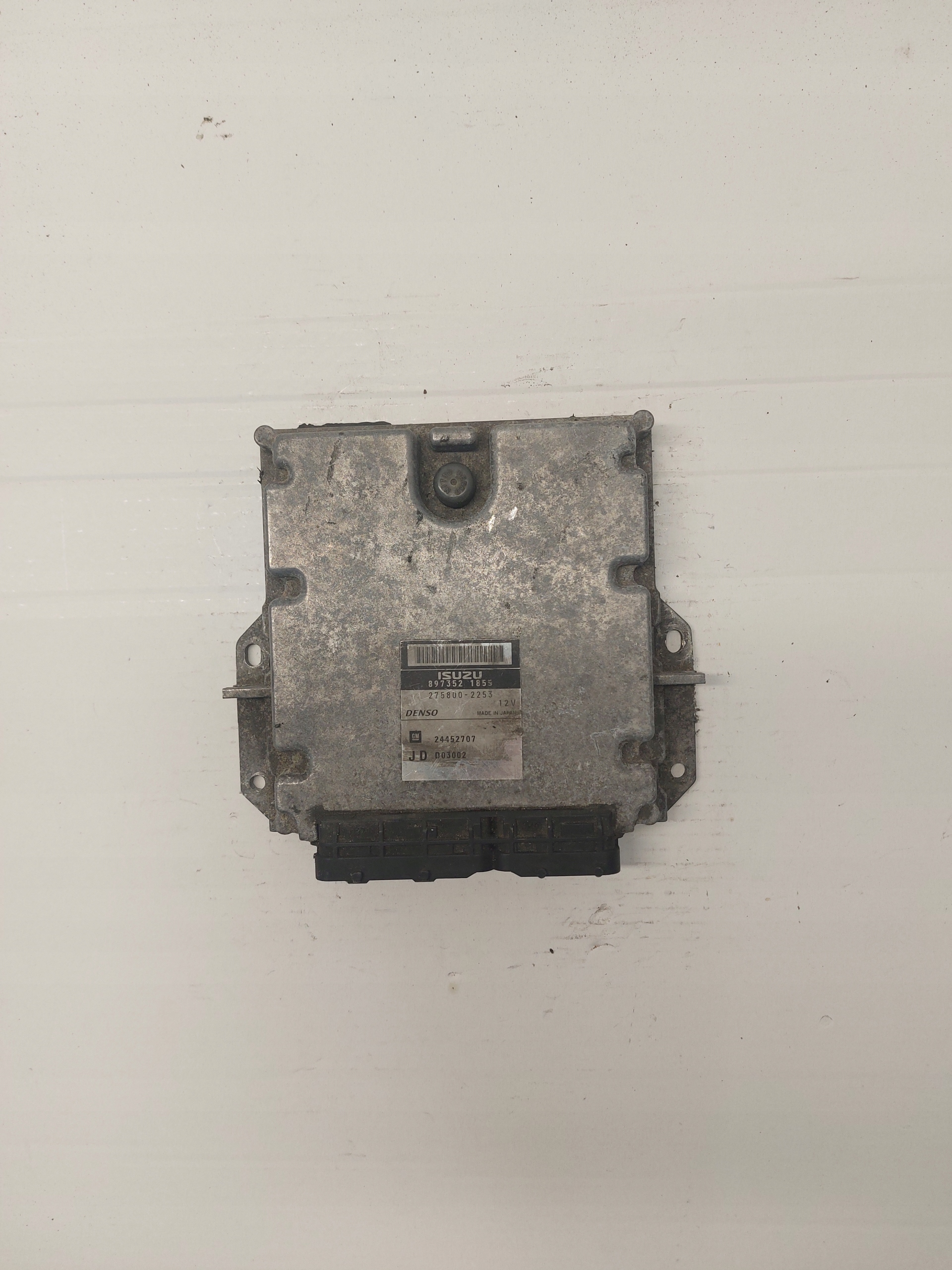 control unit of the engine OPEL VECTRA C 3.0 8973521855