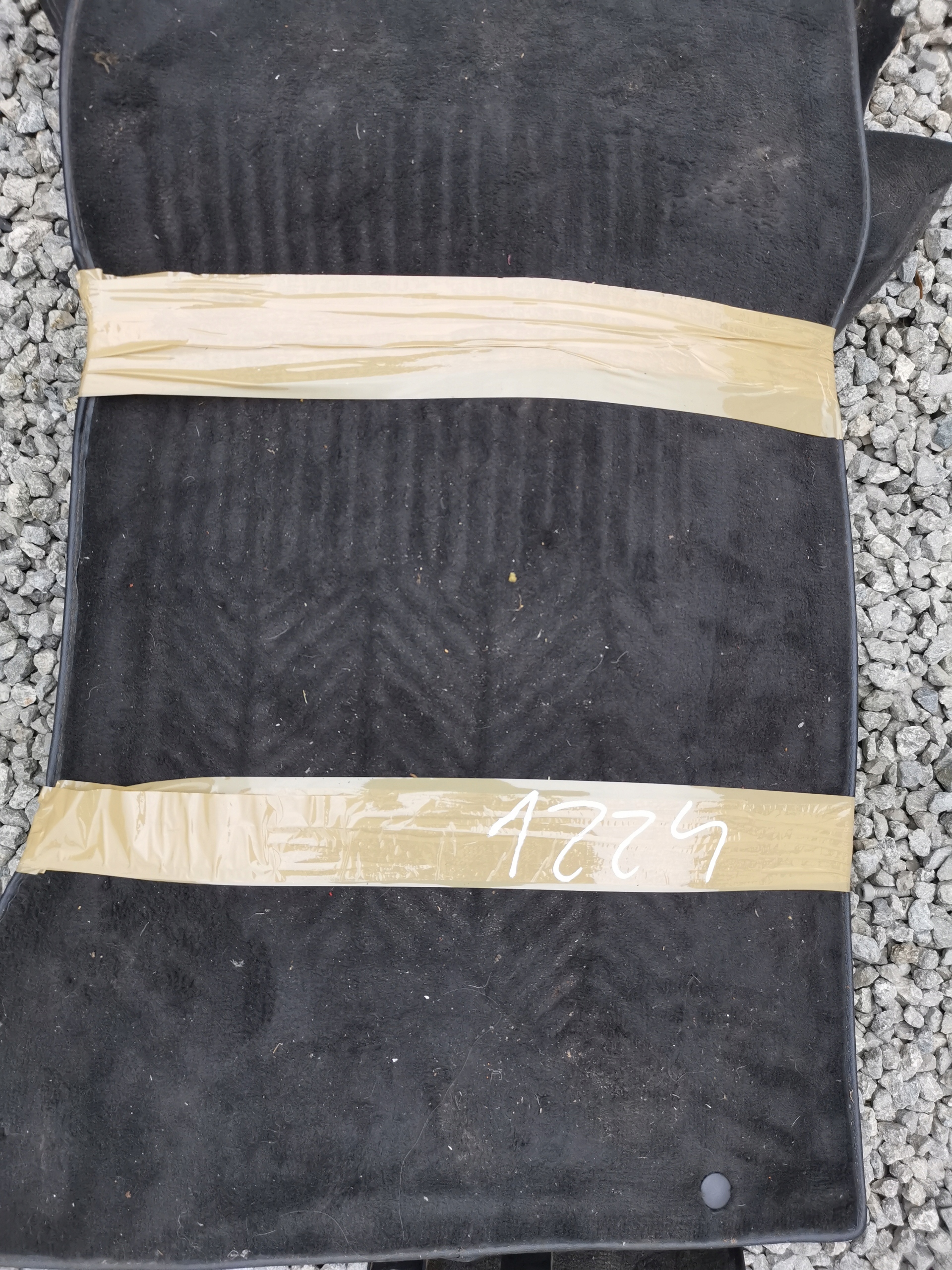 mat carpet upholstery mats MERCEDES W124