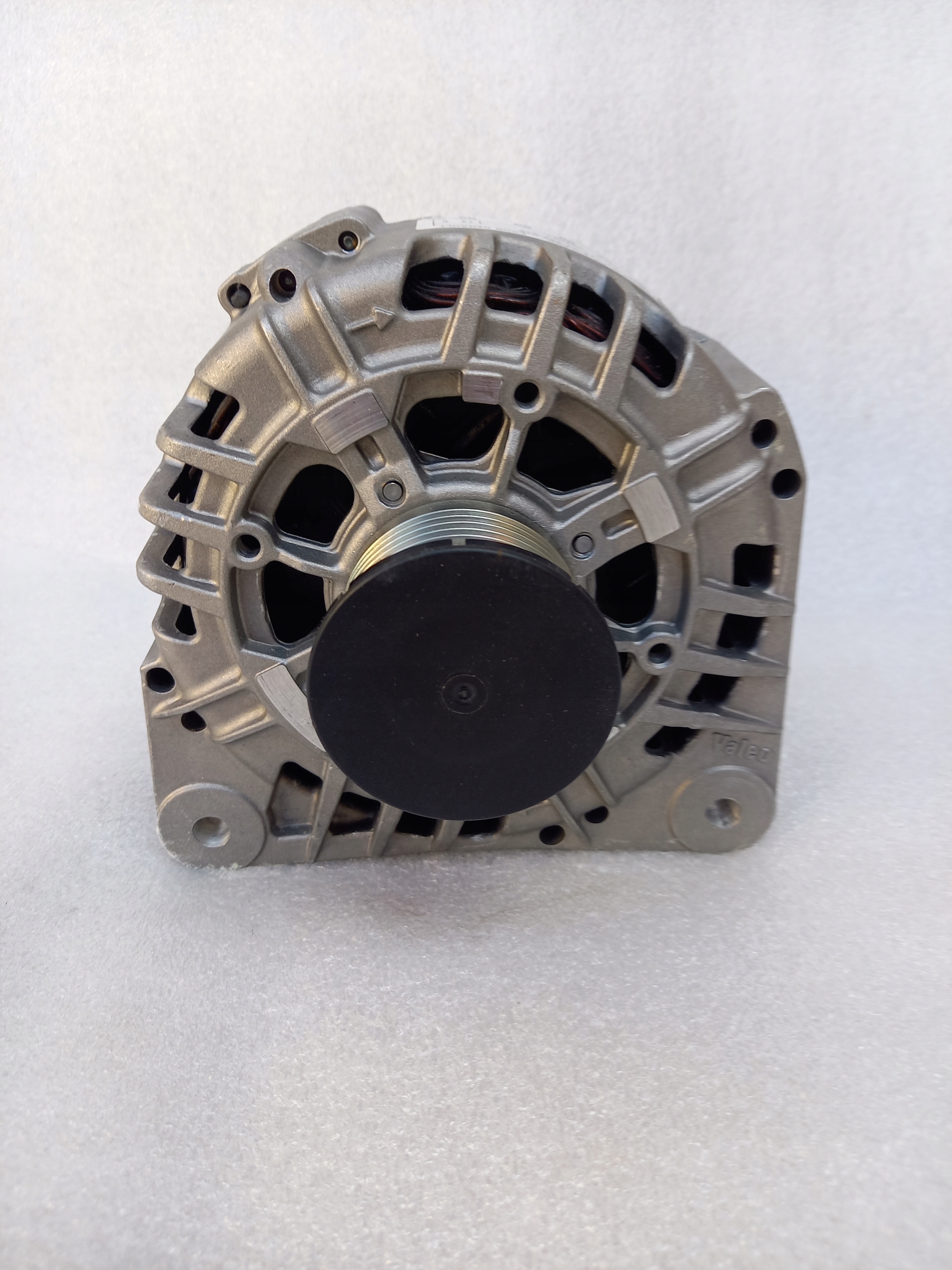 Alternator 125A OPEL MOVANO VIVARO A RENAULT TRAFIC II MASTER