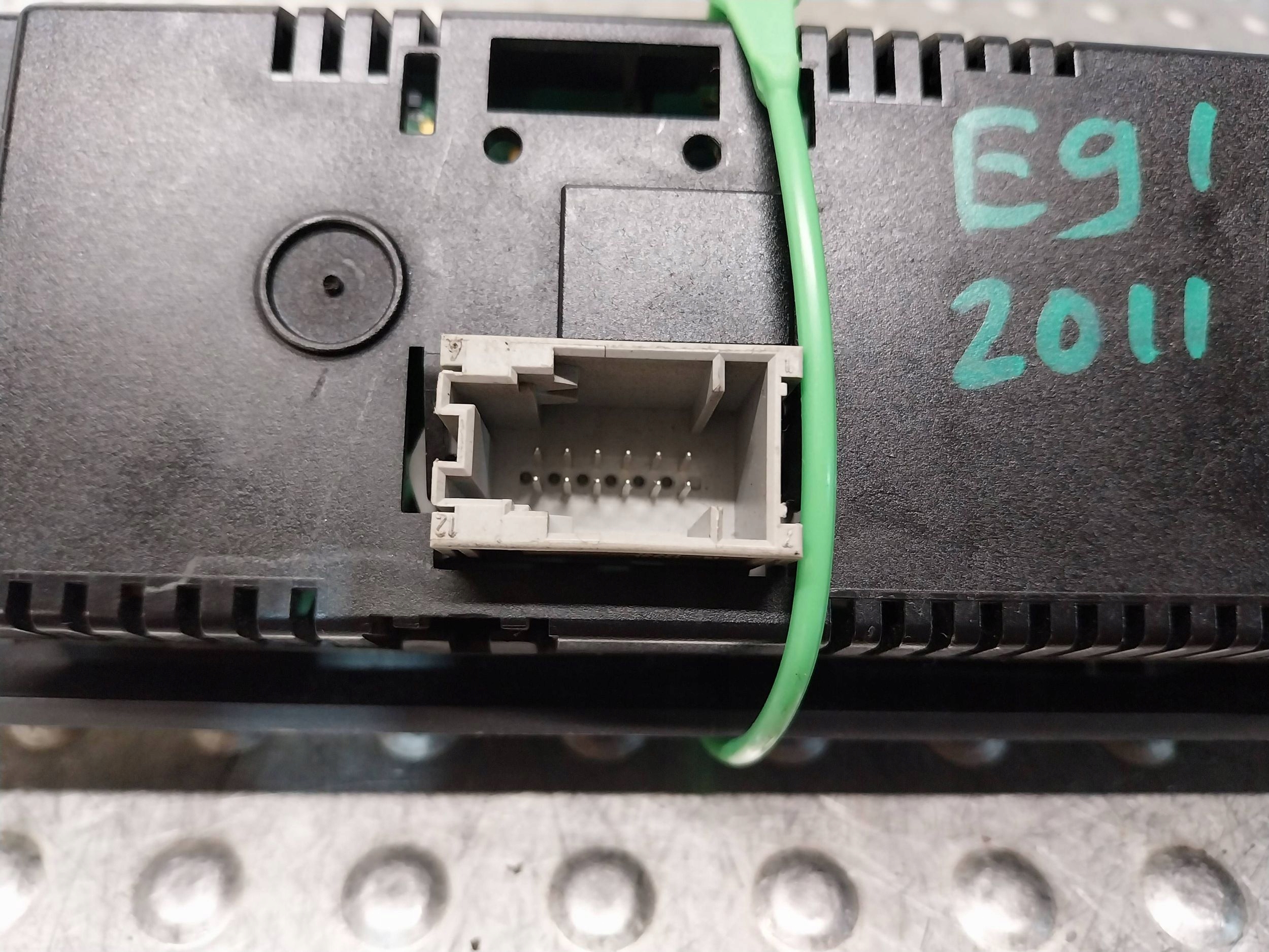 PANEL Bouches buses Climatisateur air conditionné 9221853 BMW E81 E82 E87 E90 E91 E92