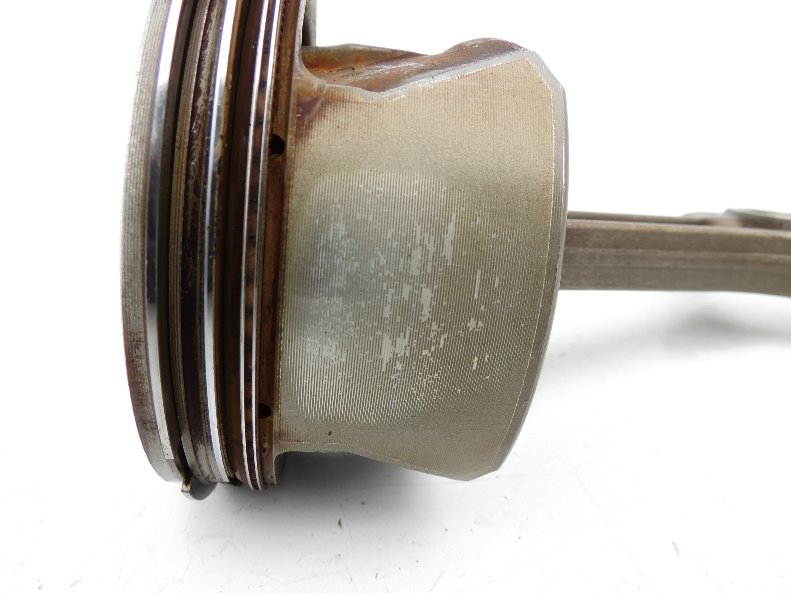 Piston + Bielle M48.01 PORSCHE CAYENNE 7L 4.8 V8