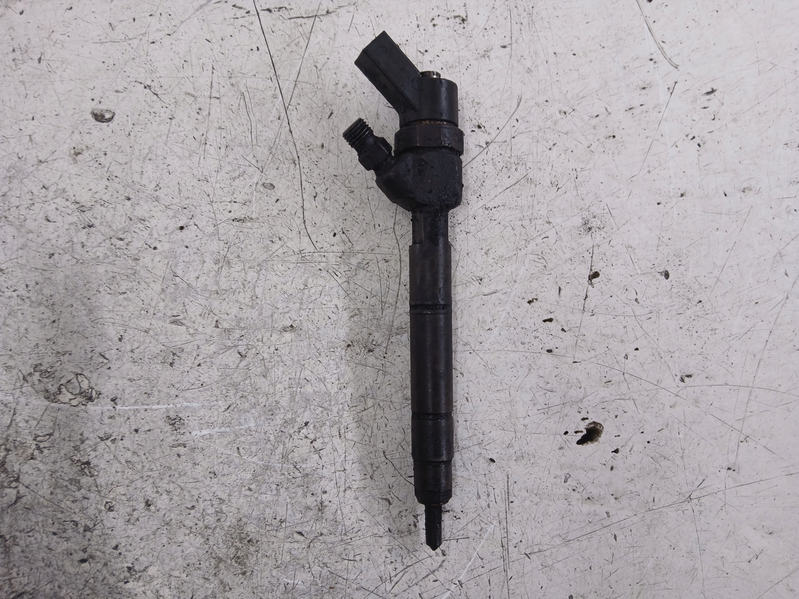 MERCEDES W168 1.7 CDI injector A6680700687