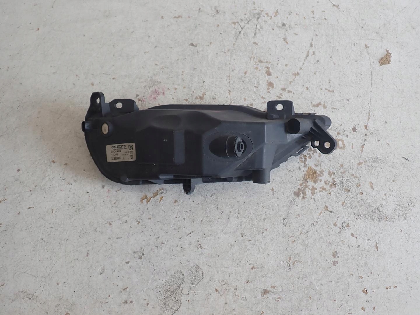 fog light left VOLVO XC90 II 2015- 31395865
