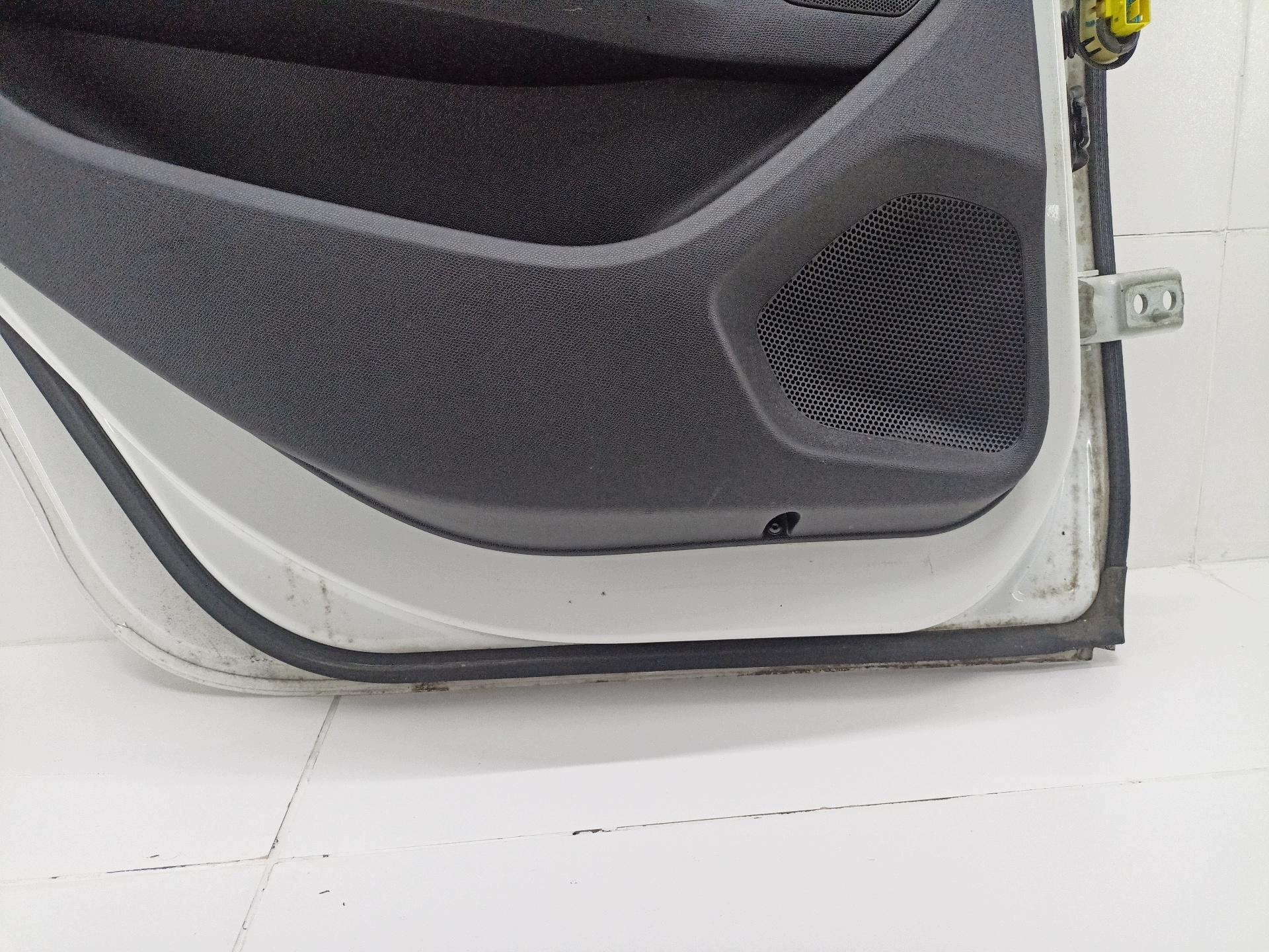 door rear part left side Peugeot 308 2 2015